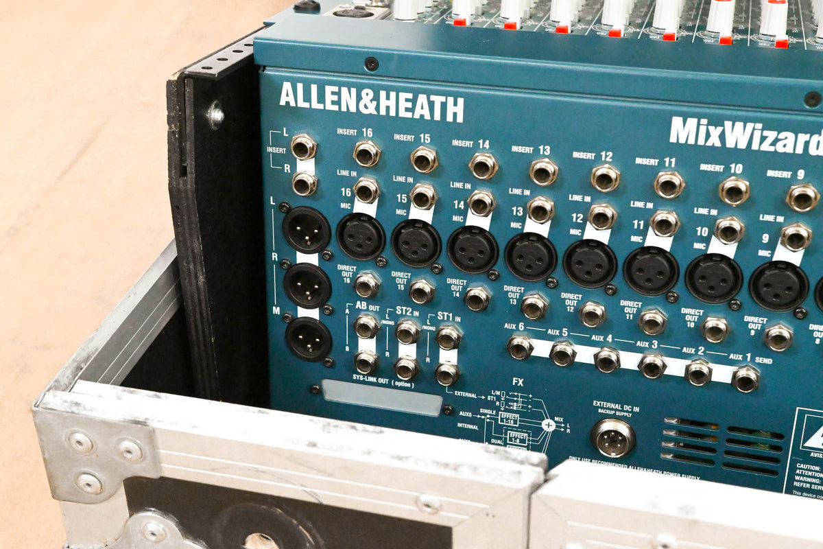 Allen & Heath MixWizard WZ3 16:2 16-Channel Analog Mixer w/ Road Case