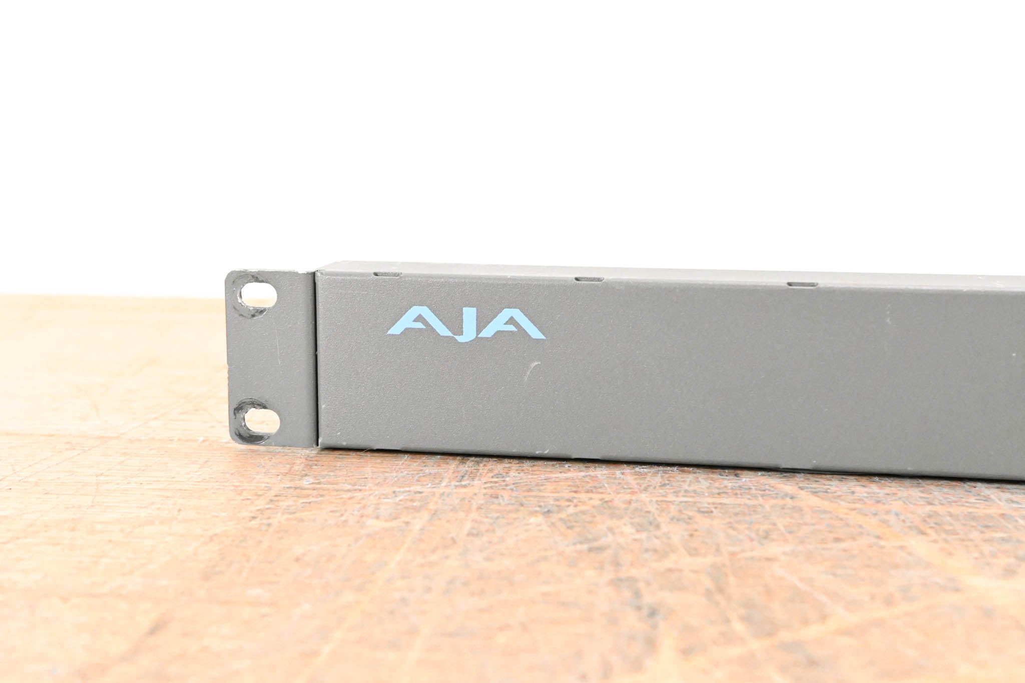 AJA KUMO 1616 16x16 Compact 3G-SDI Router (NO POWER SUPPLY)