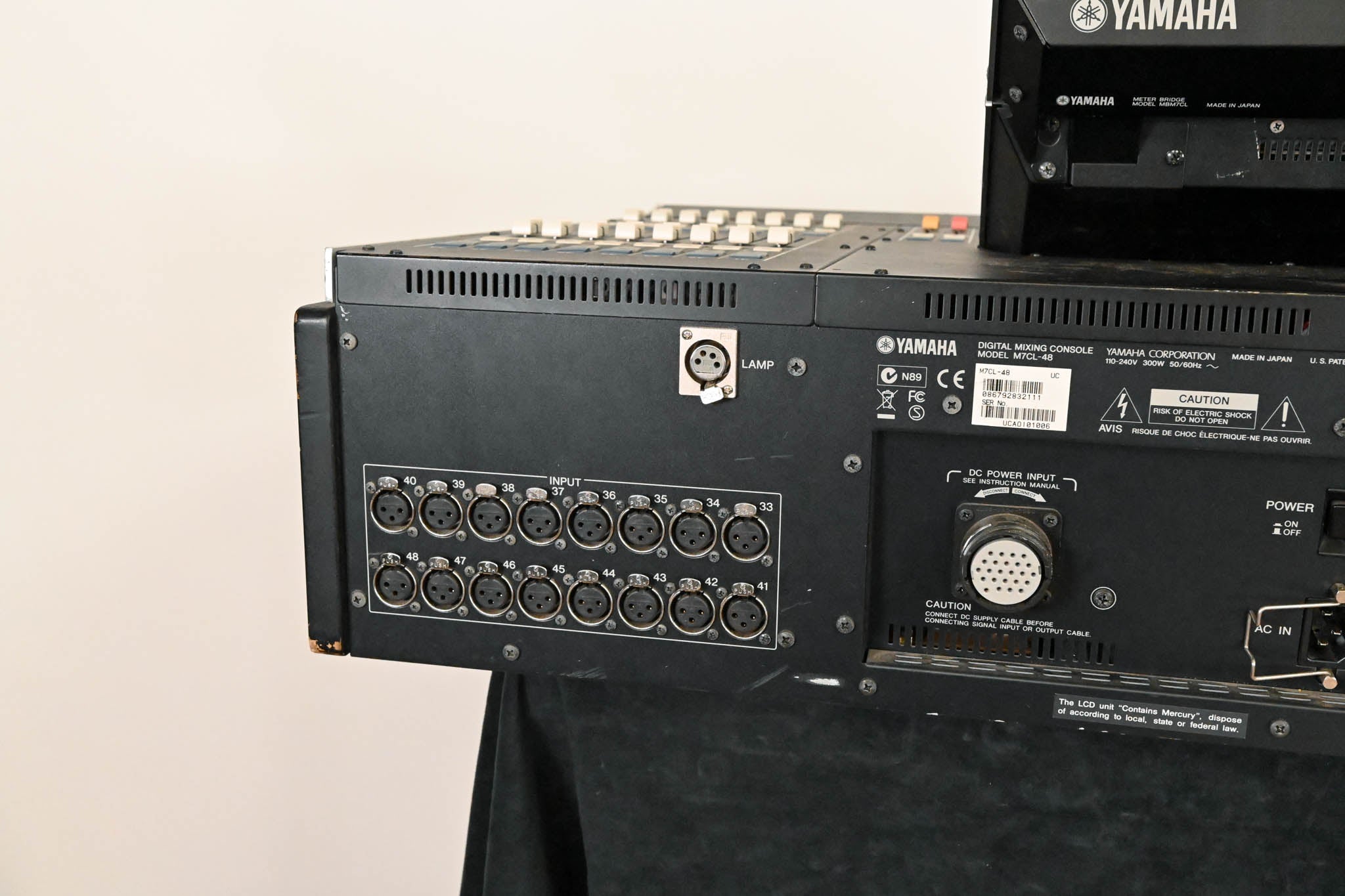 Yamaha M7CL-48 48-Channel Digital Audio Mixing Console