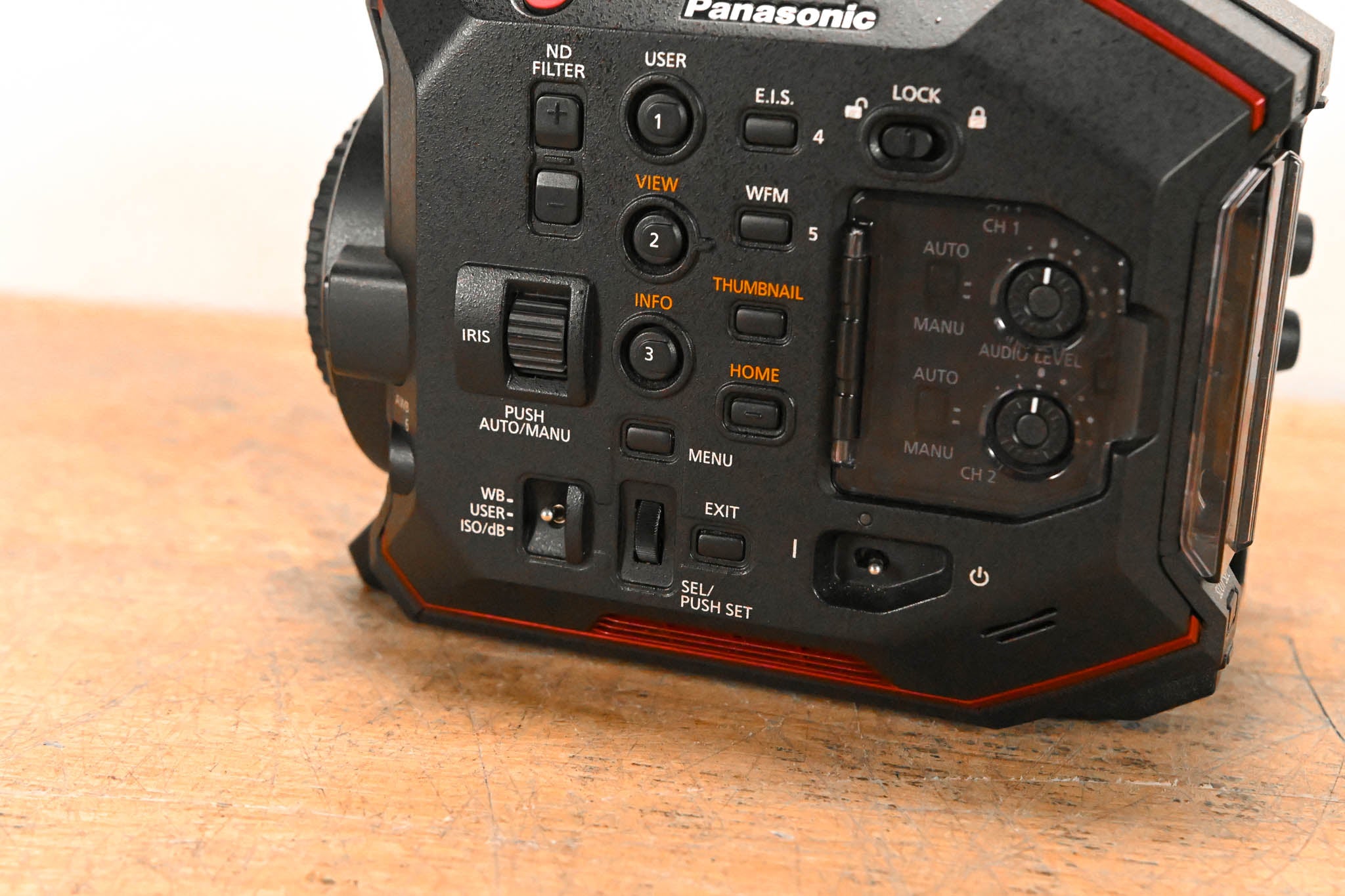 Panasonic AU-EVA1 Compact 5.7K Super 35mm Cinema Camera