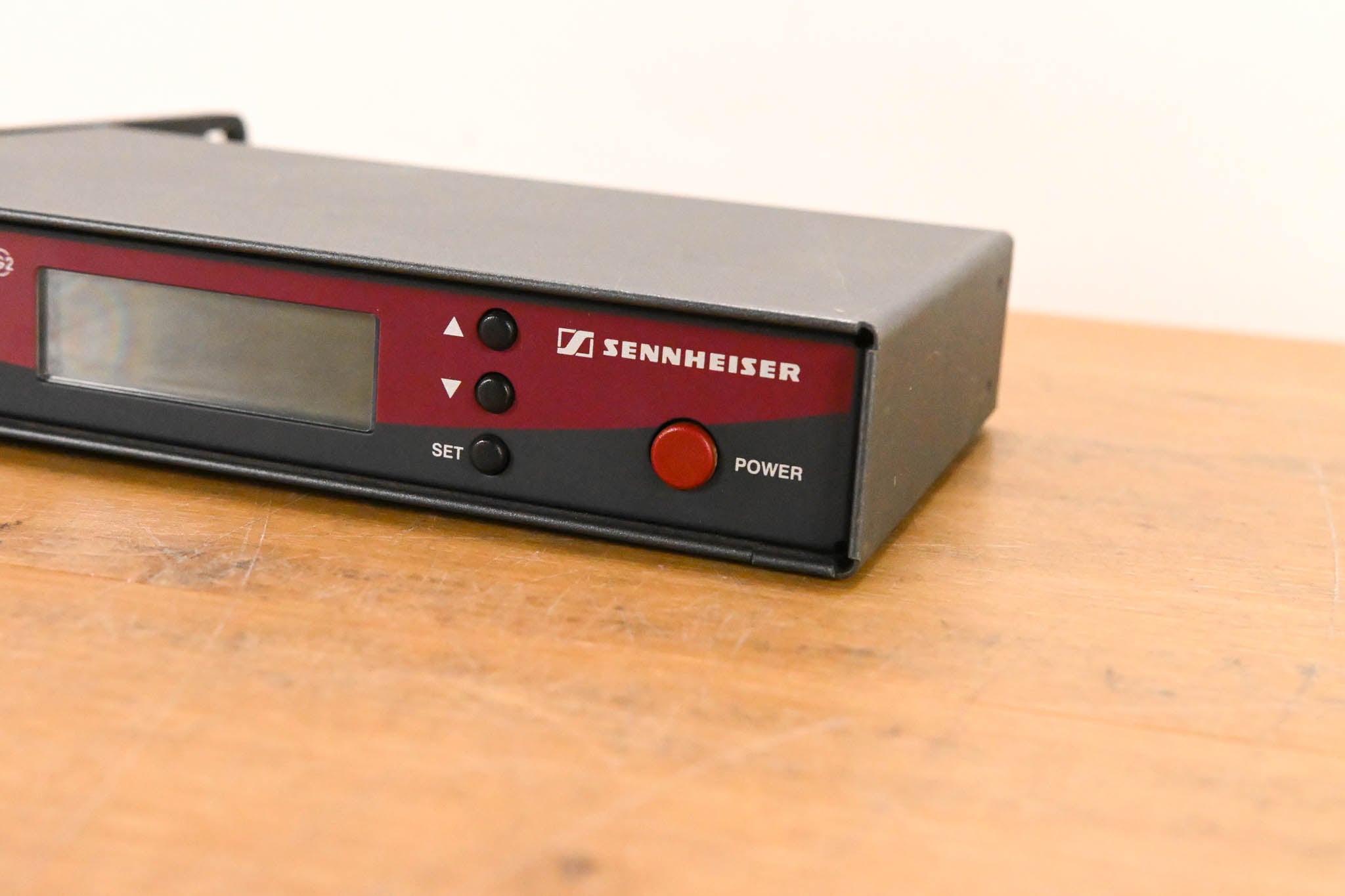 Sennheiser EM 100 G2 Wireless Receiver - 626-662 MHz (NO POWER SUPPLY)