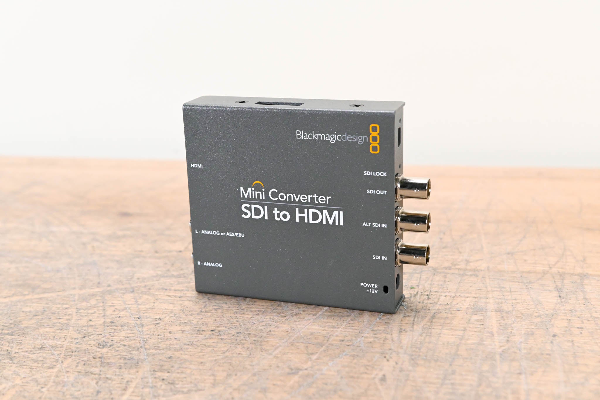 Blackmagic Design Mini Converter - SDI to HDMI (NO POWER SUPPLY)