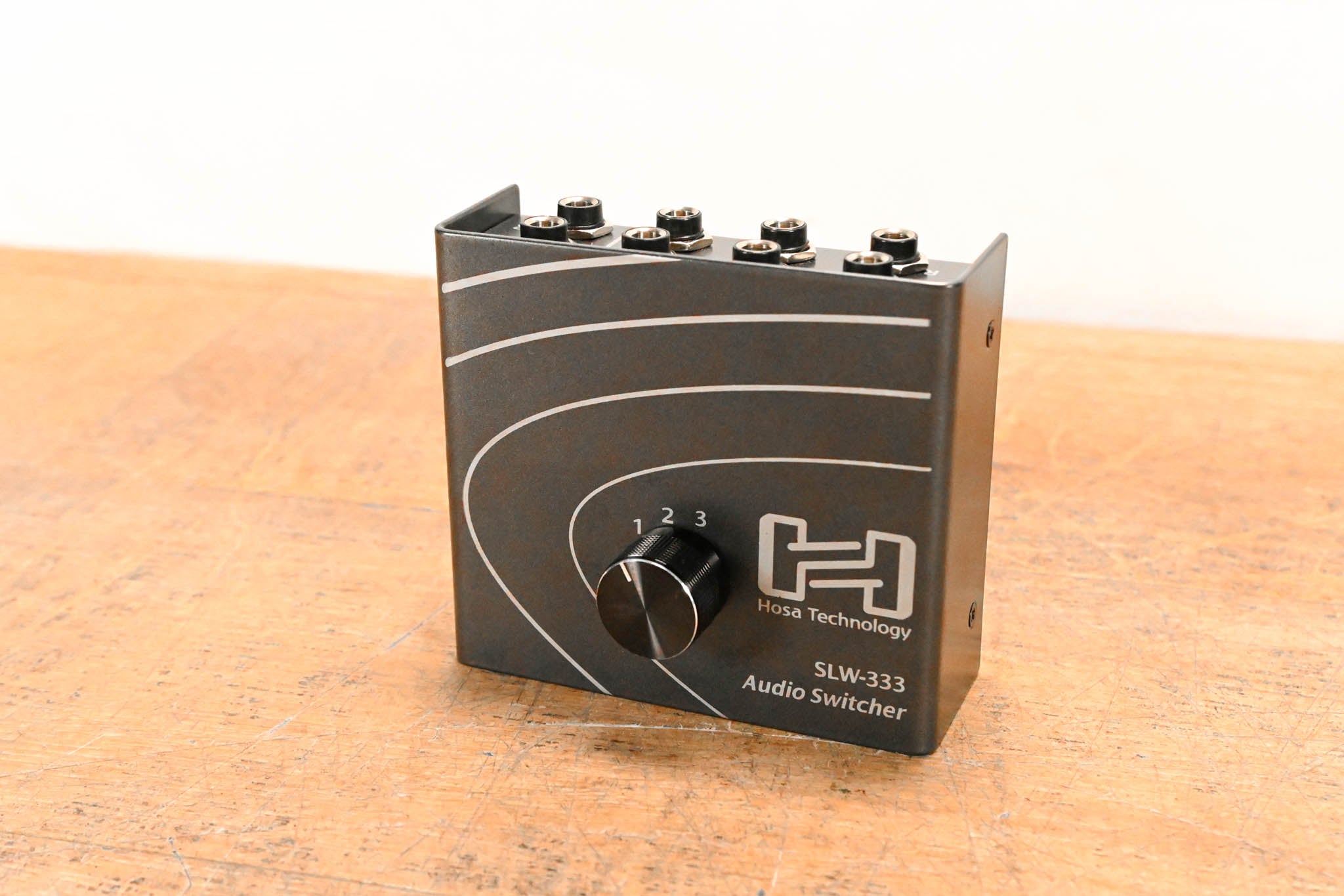 Hosa Technology SLW-333 Audio Switcher