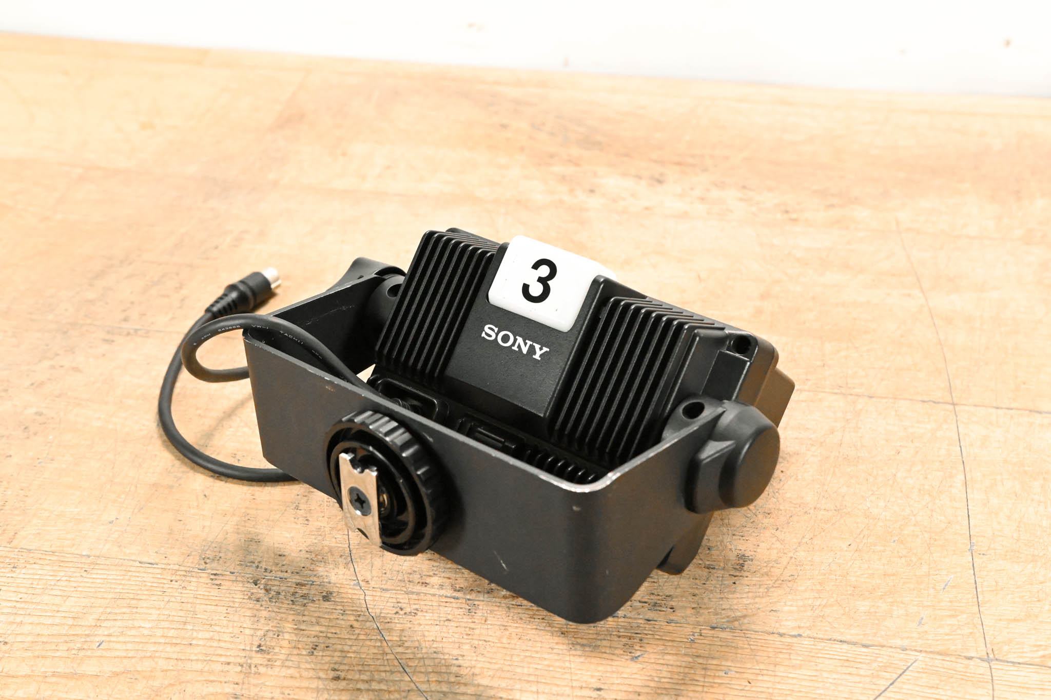 Sony DXF-C50WA 5-inch LCD Color Viewfinder for HXC-D70 SD/HD Camera