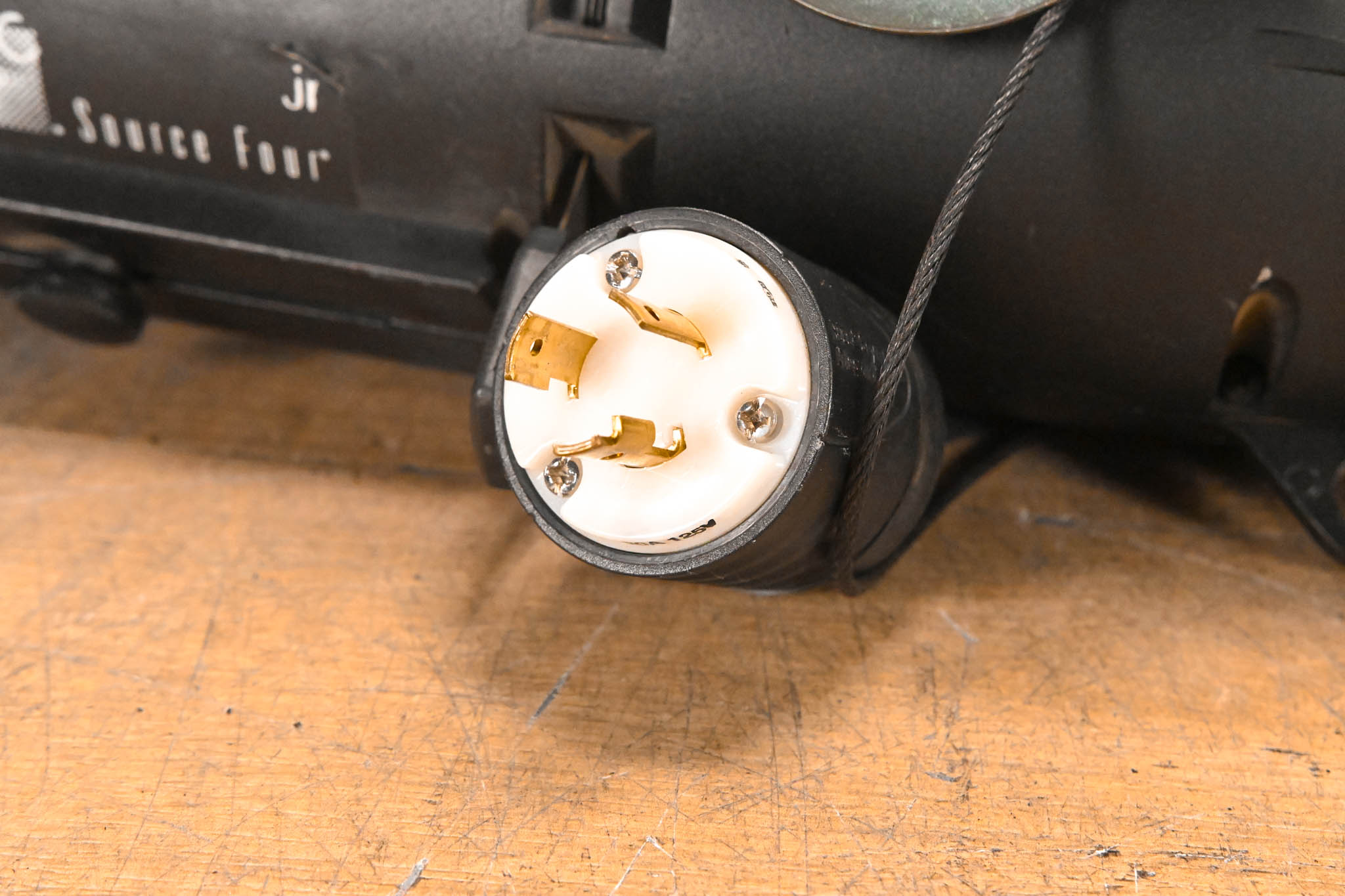 ETC Source Four Jr 50 Degree 575 Ellipsoidal Light