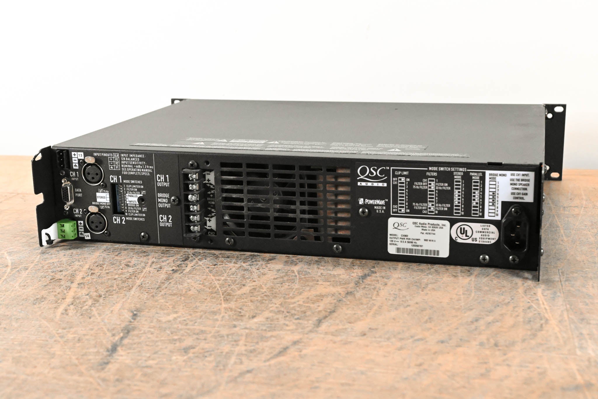 QSC CX902 2-Channel Power Amplifier