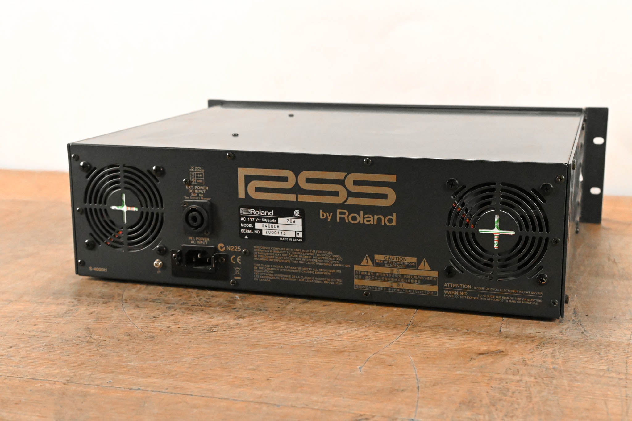 Roland S-4000H Digital Snake 32 x 8 Front of House Unit