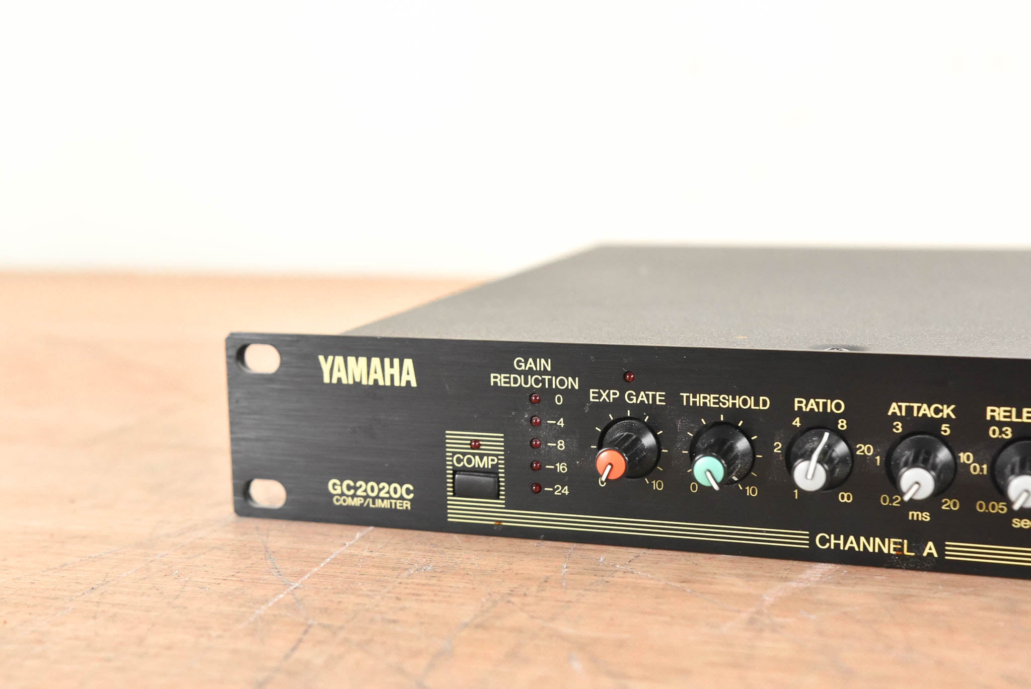 Yamaha GC2020C 2-Channel Compressor/Limiter