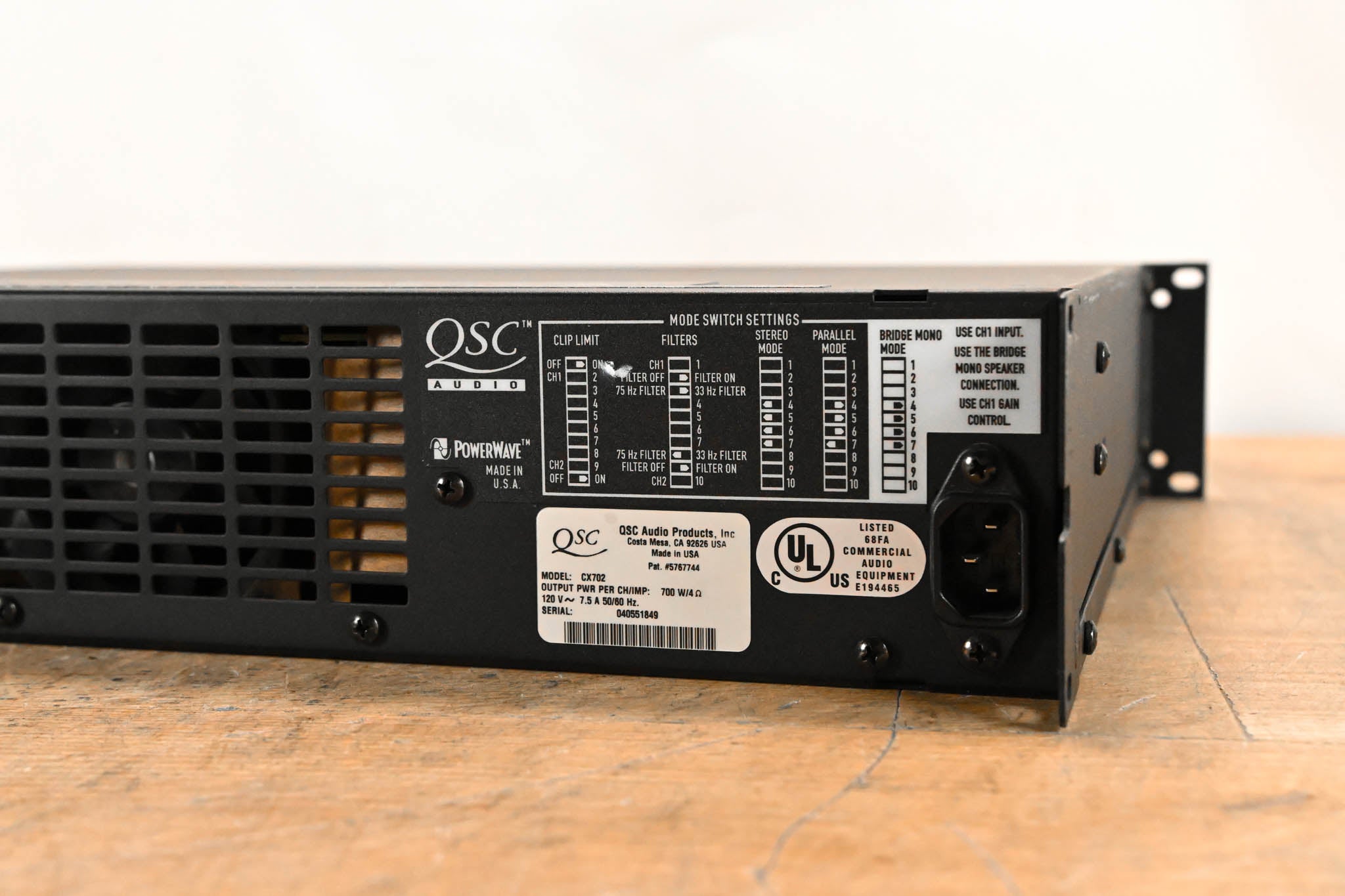 QSC CX702 2-Channel 700W Power Amplifier