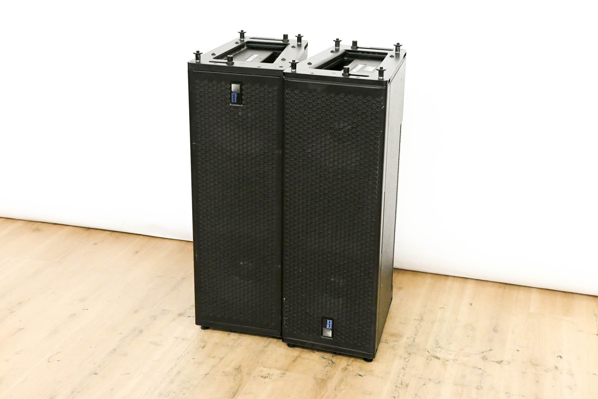 Meyer Sound M'elodie High-Power Curvilinear Array Loudspeaker (PAIR)