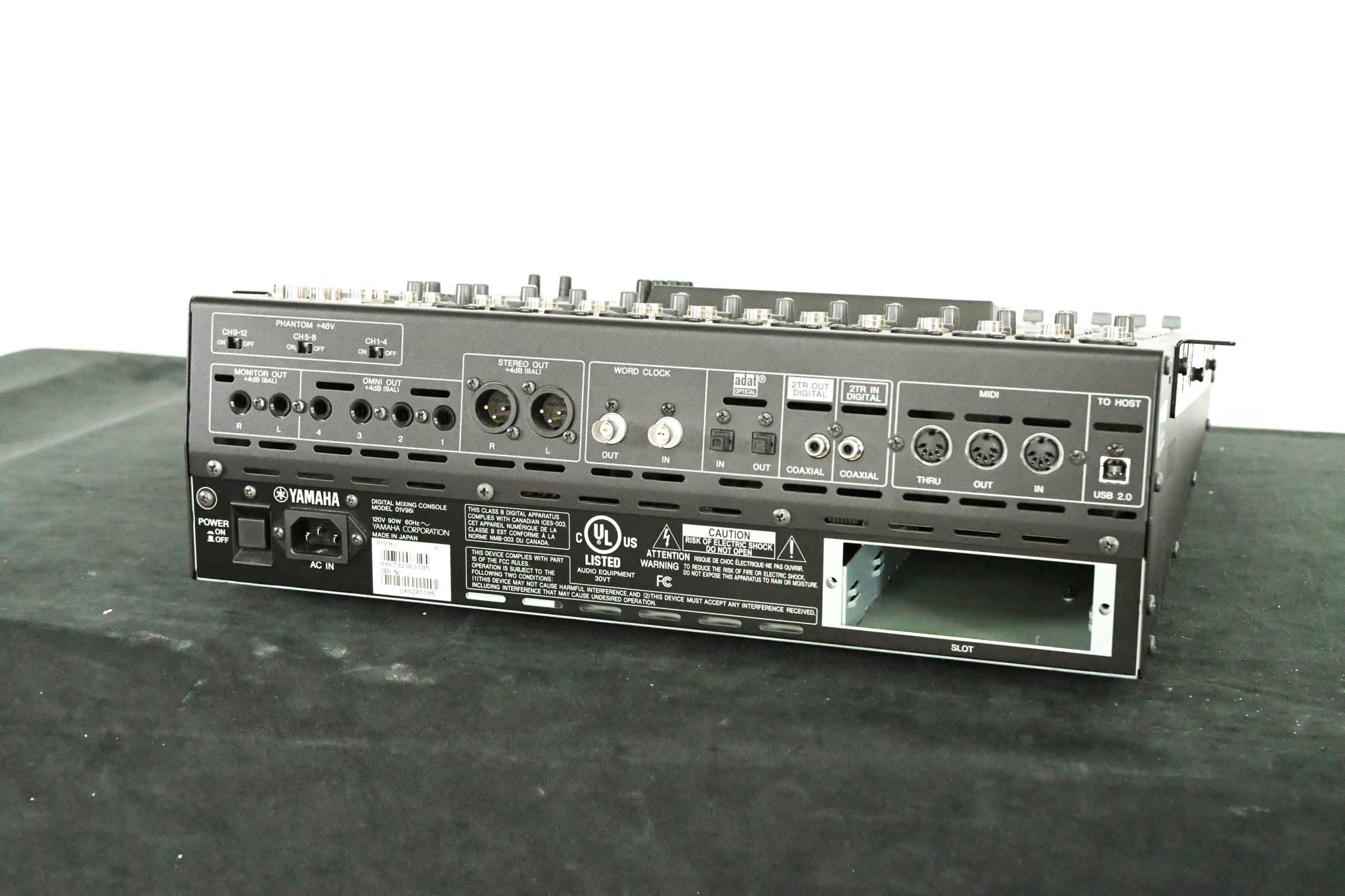 Yamaha 01V96i 96kHz 40-Channel Digital Mixing Console