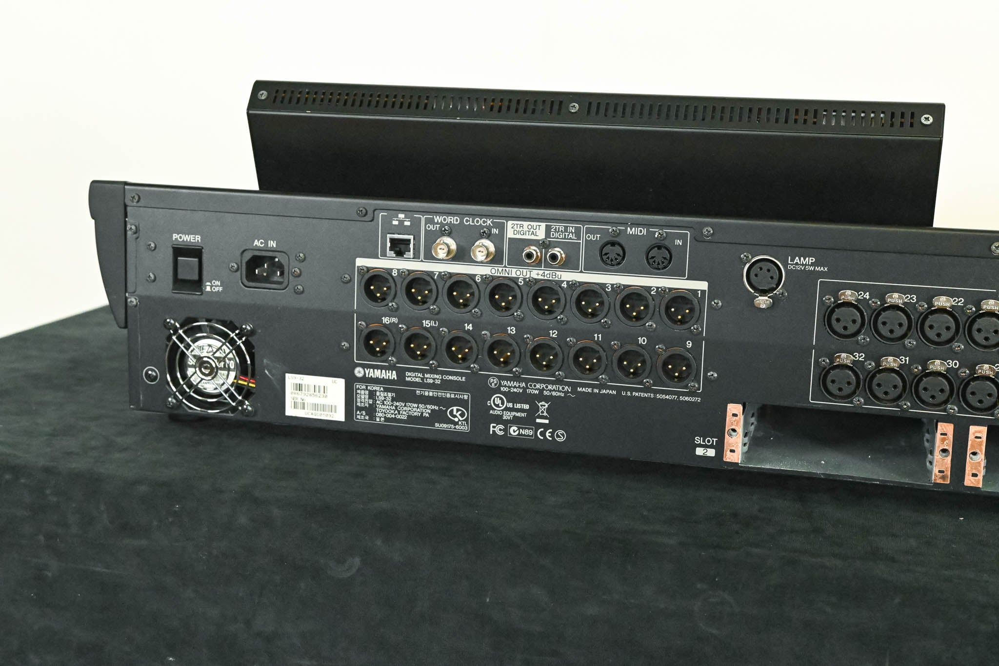 misaページ Yamaha LS9-32 32-Input Digital Mixing Console CG01SHA