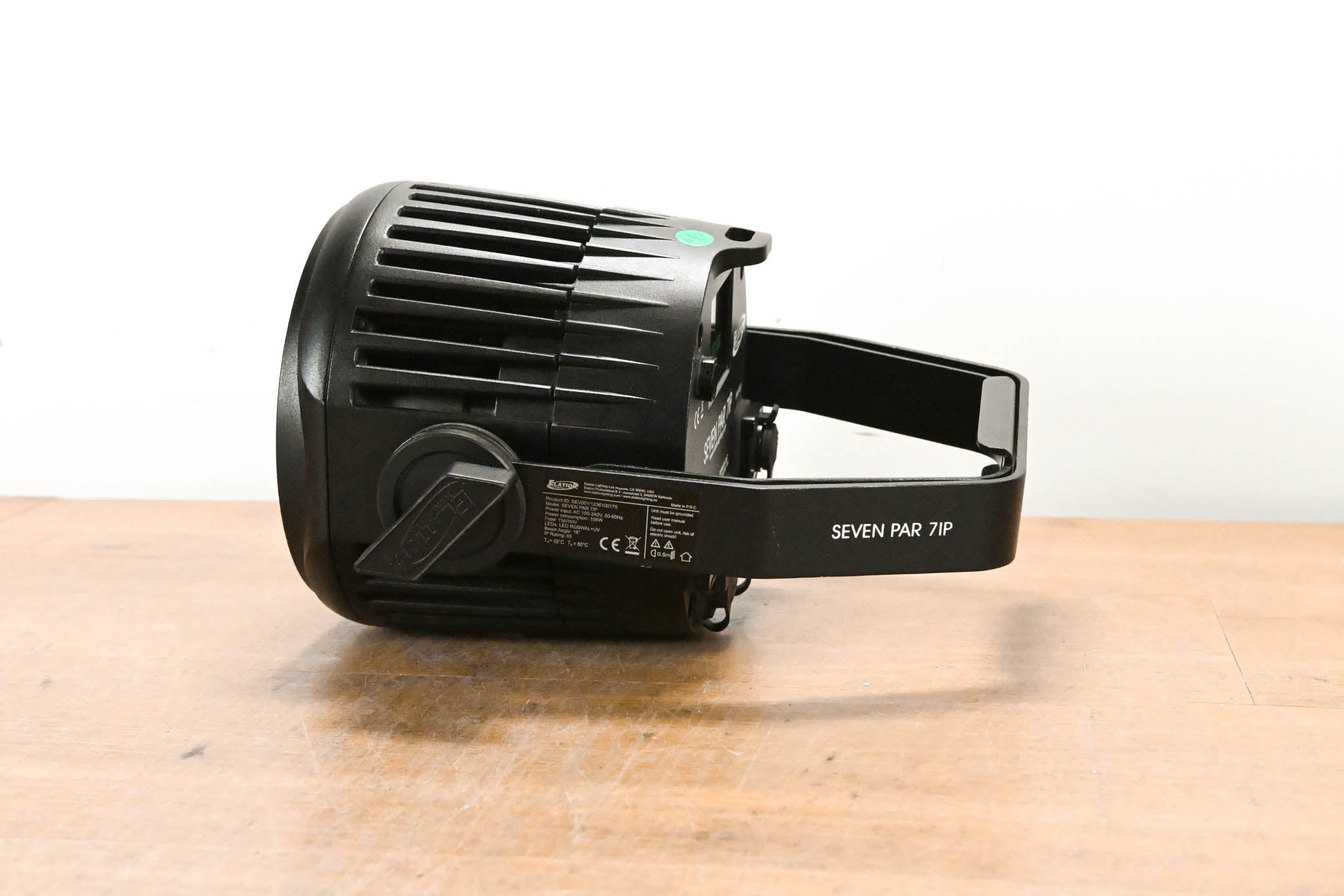 Elation SEVEN PAR 7IP 7-Color LED Par Wash Light (NO POWER CABLE)