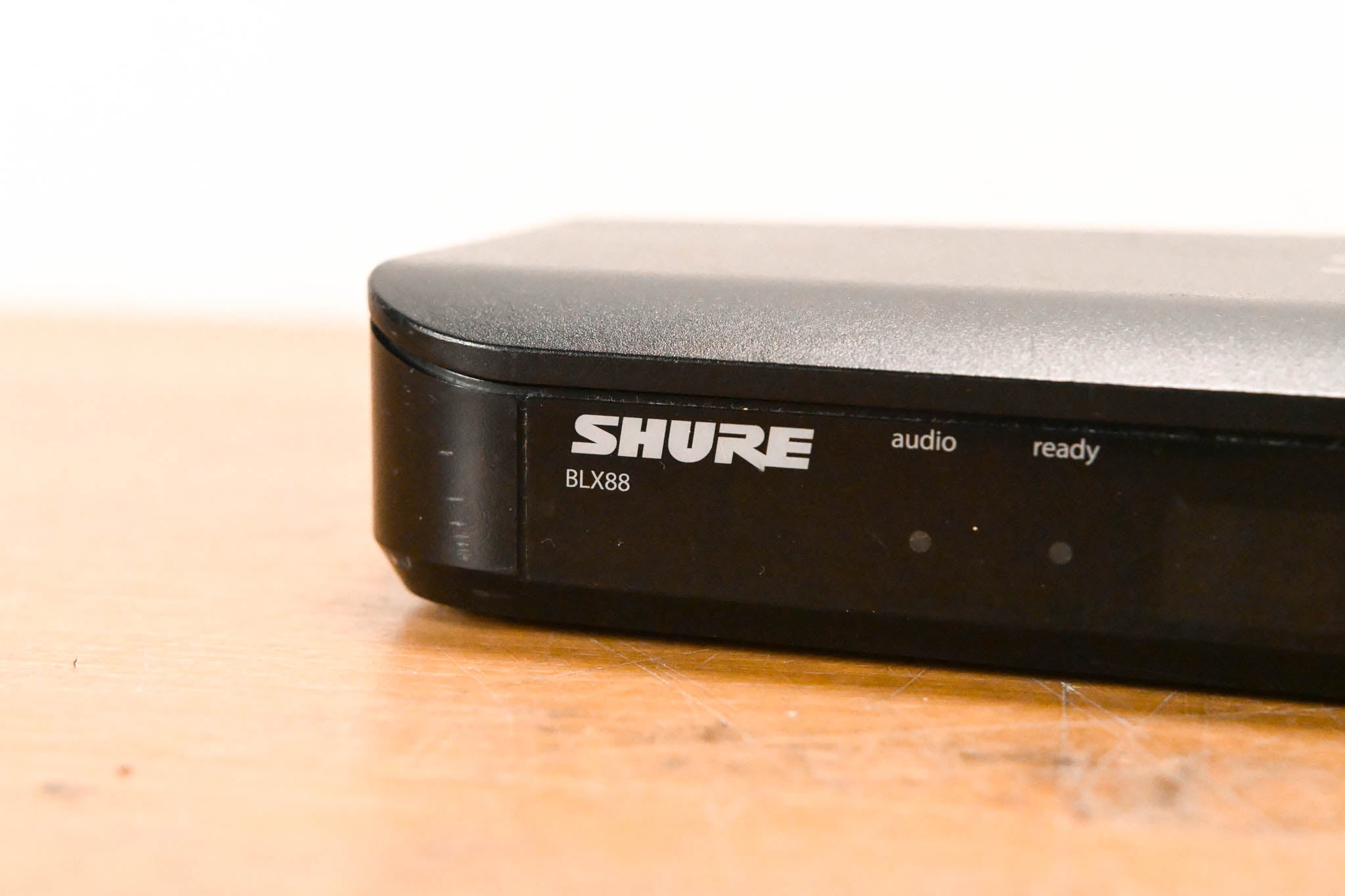 Shure BLX288/PG58 Handheld Wireless System - J10 Band (NO POWER SUPPLY)