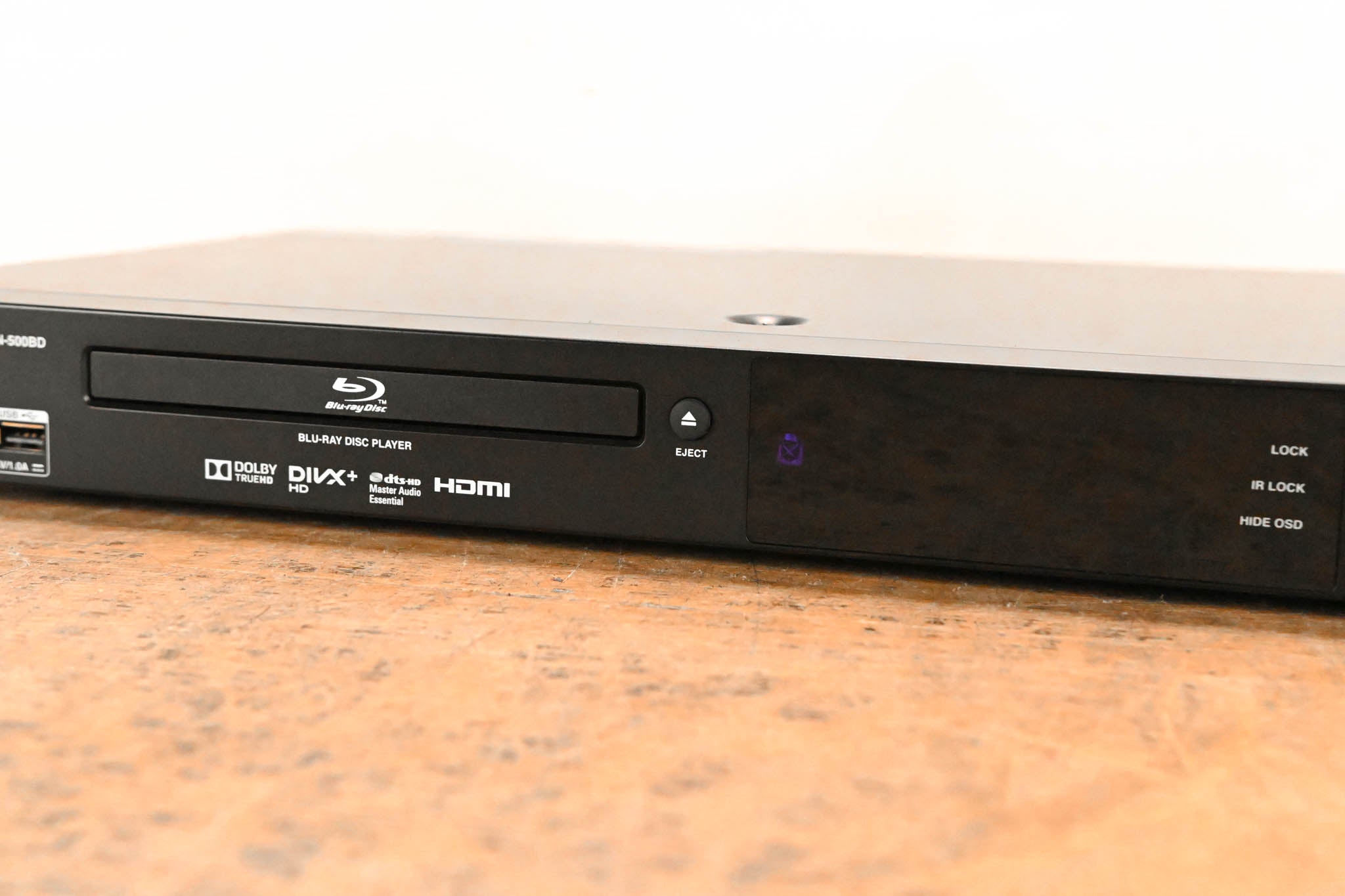 Denon DN-500BD Blu-Ray, DVD, and CD Player (NO REMOTE)