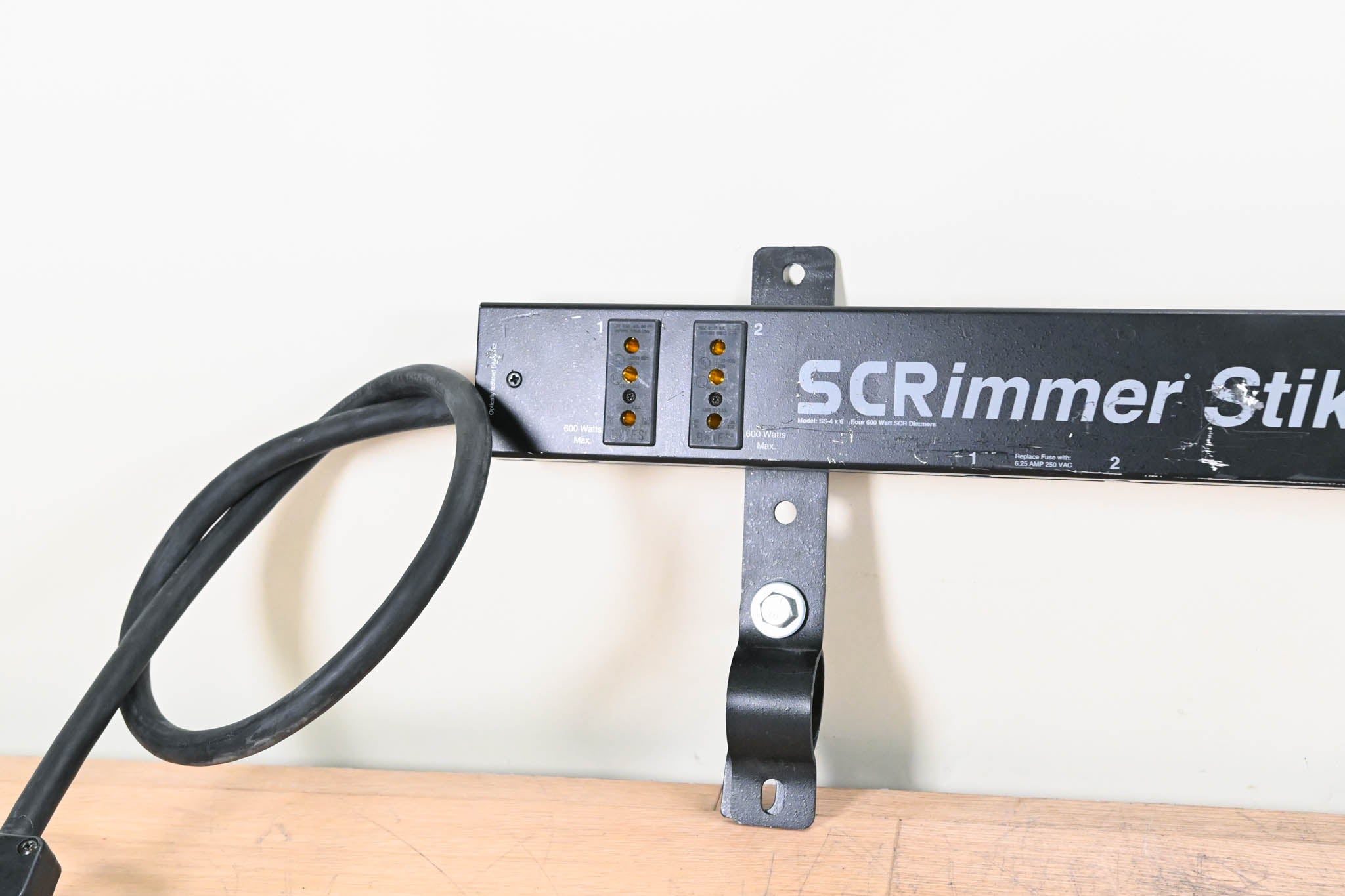 Electronics Diversified, Inc. SCRimmer Stik SS-4x6 4-Output Dimmer