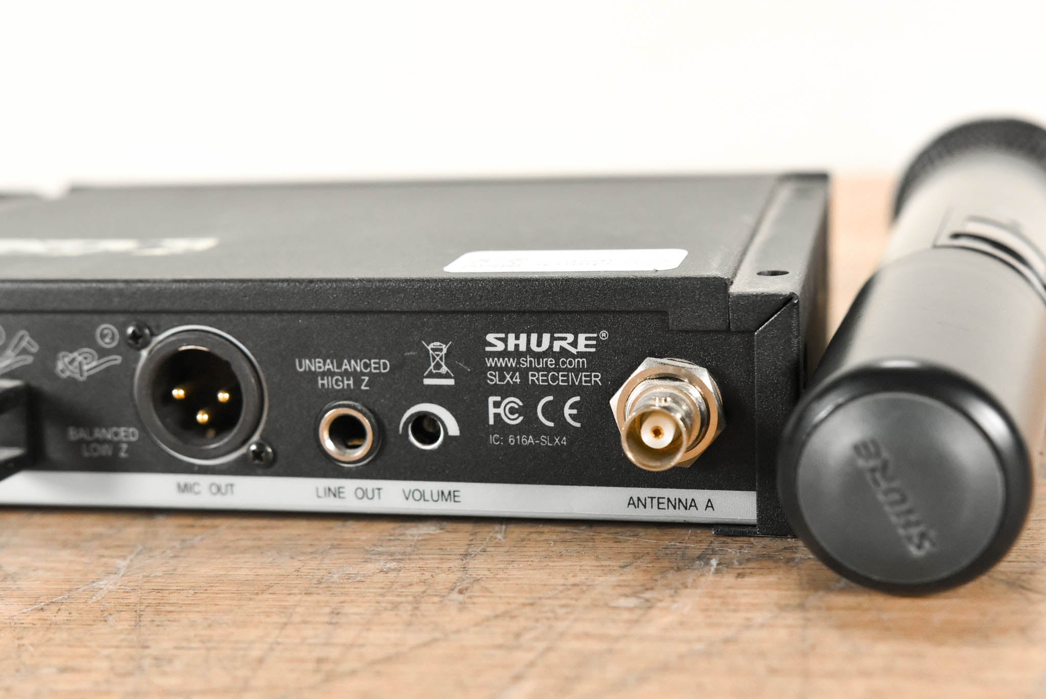 Shure SLX24/BETA87C Handheld Wireless System - H5 Band (NO POWER SUPPLY)