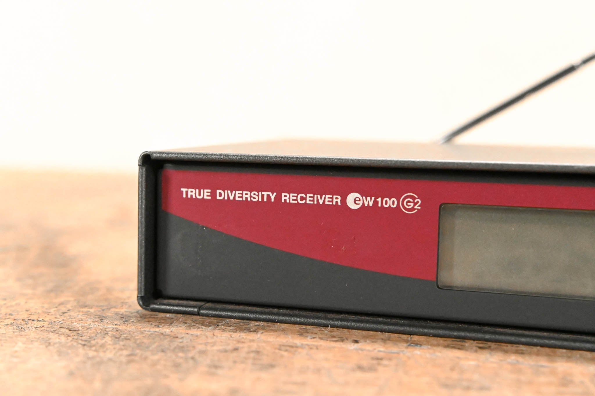 Sennheiser EM 100 G2 Wireless Receiver - B Range: 626-662 MHz