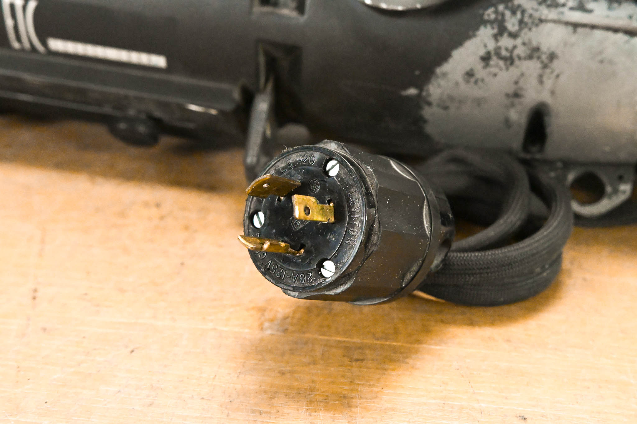 ETC Source Four Jr 25-50 Degree Zoom 575 Ellipsoidal Light