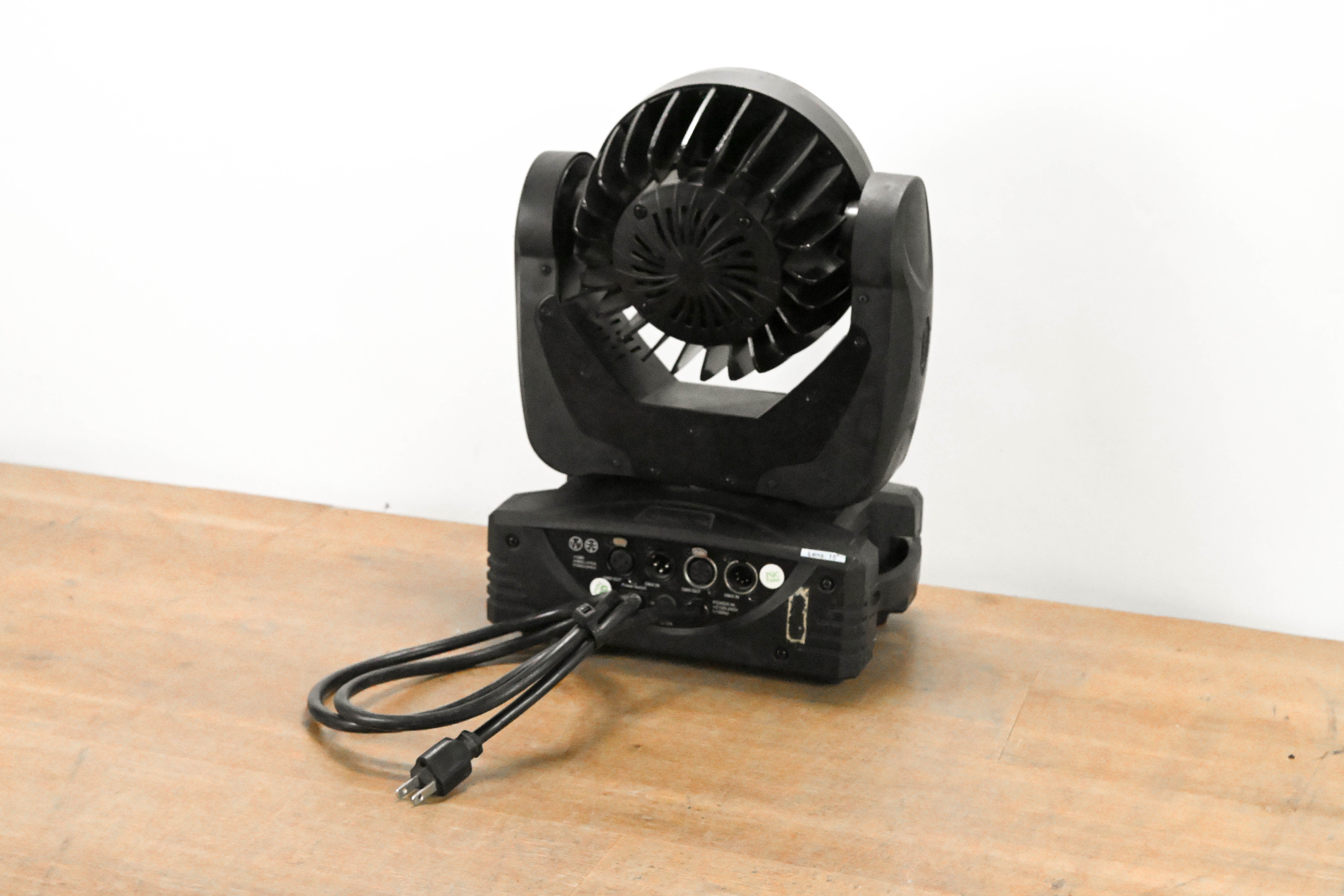 Elation Design Wash LED 60 RGBW LED Moving Head Wash Light