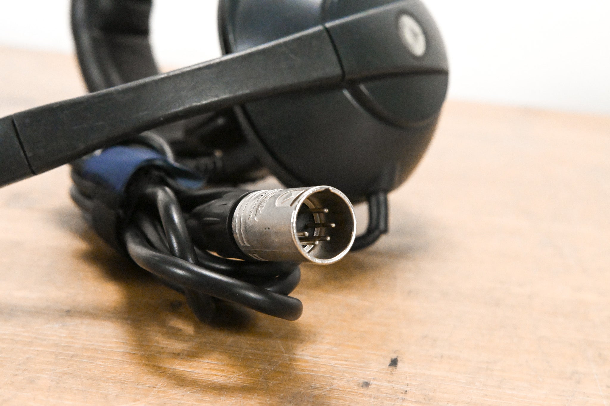 Clear-Com CC-95 Single-Muff Intercom Headset