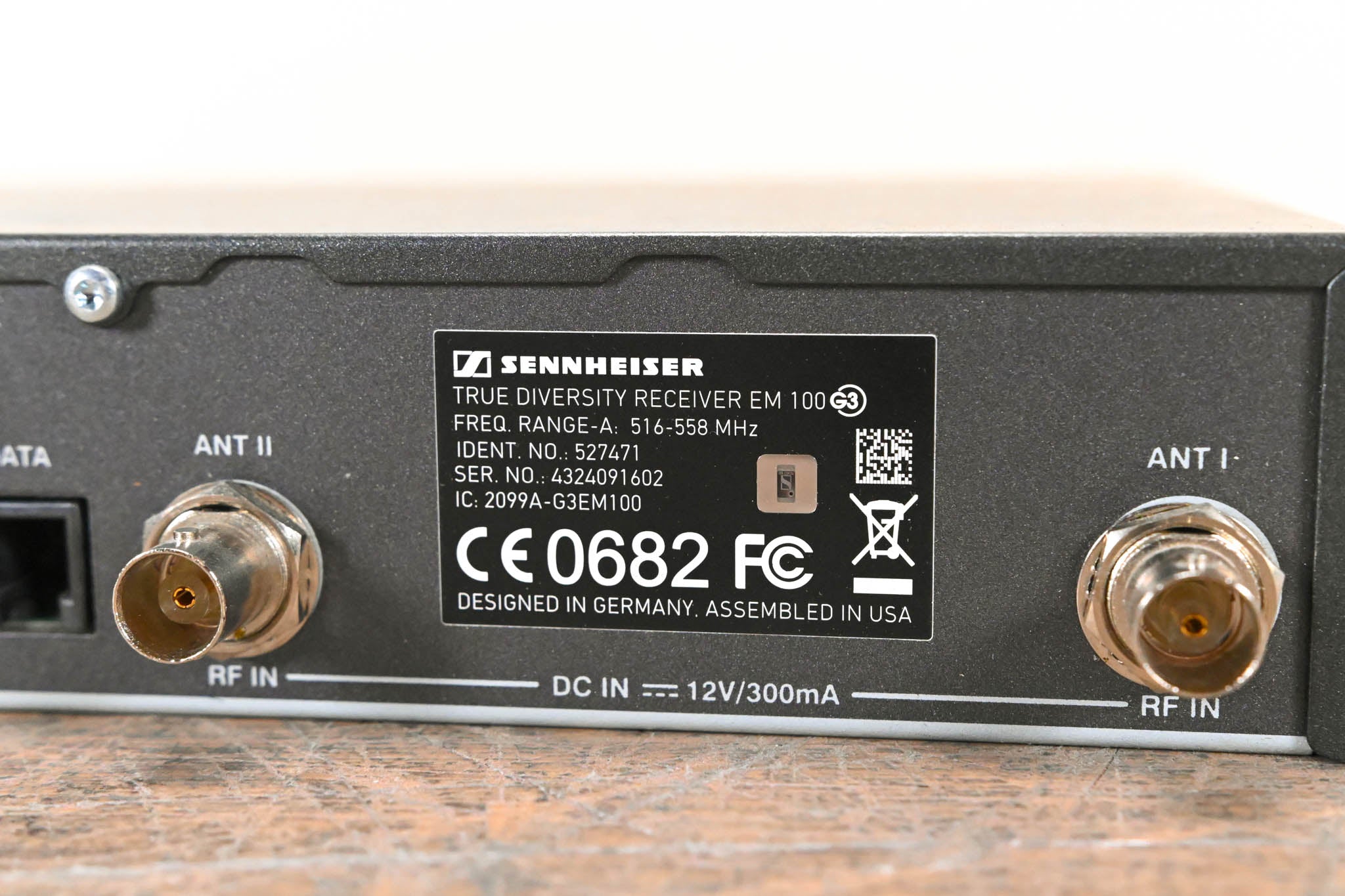 Sennheiser EM 100 G3 Wireless Receiver - 516-558 MHz (NO POWER SUPPLY)