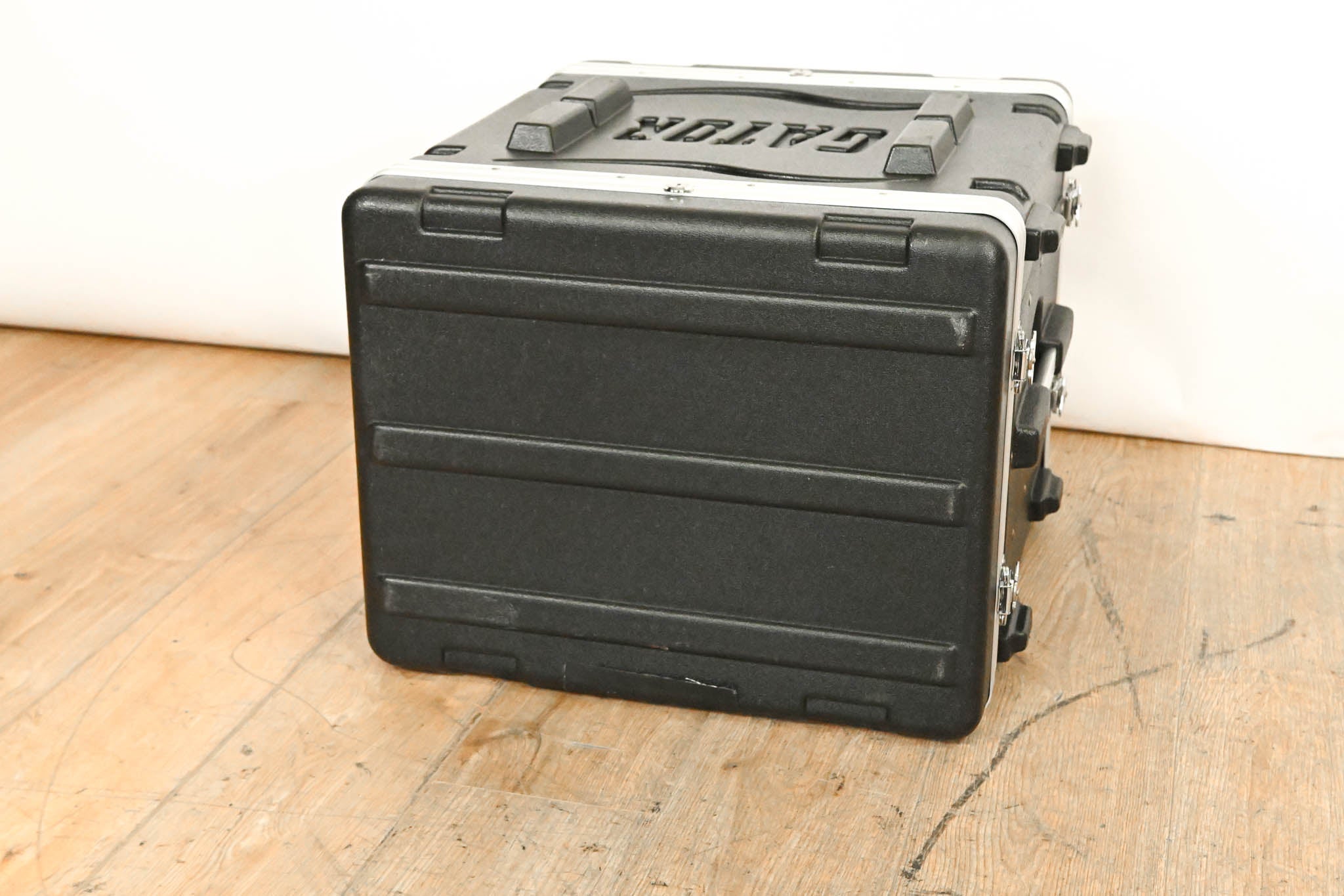 Gator Cases 8U Molded Case - 19" Depth