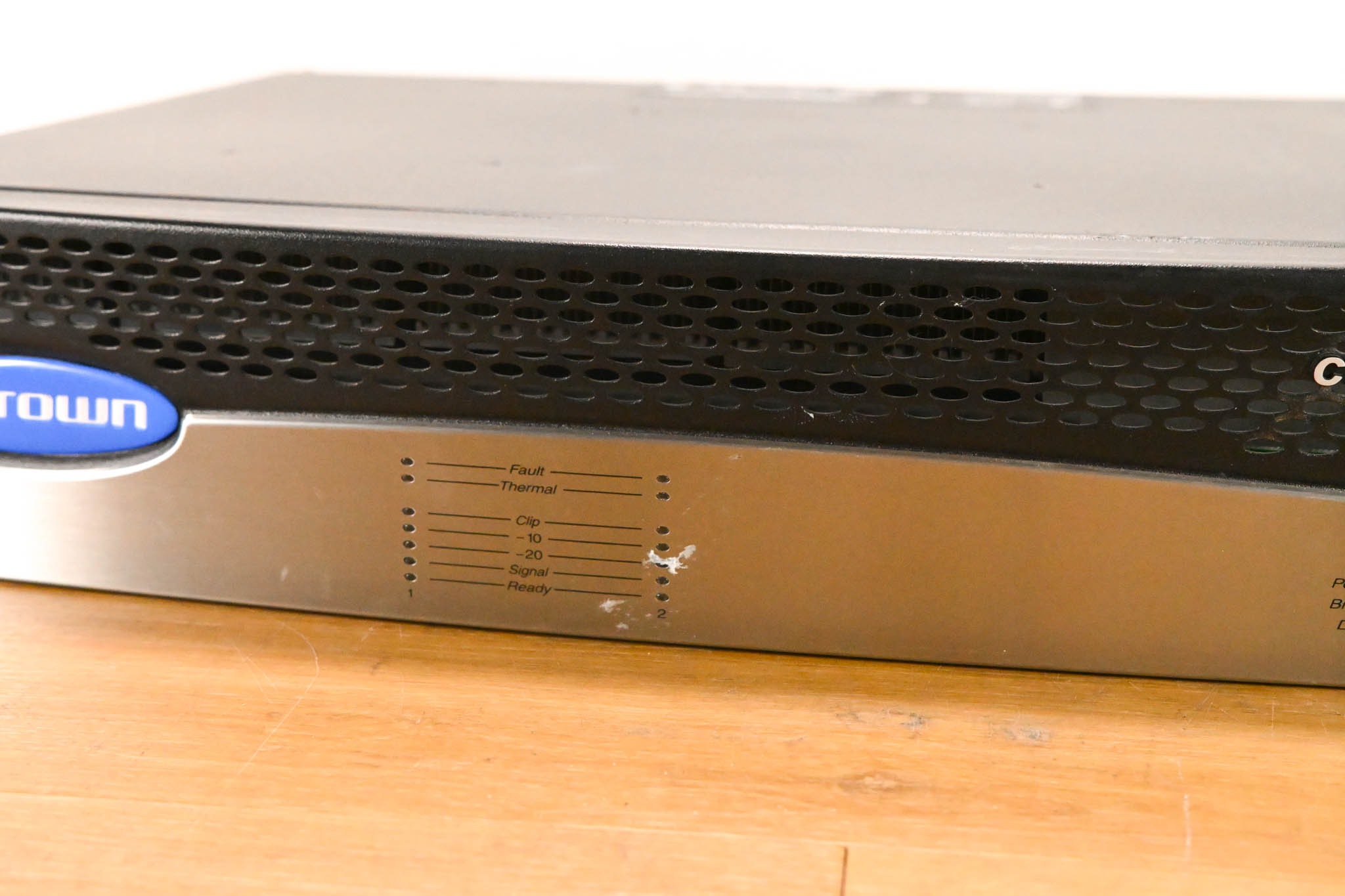 Crown CTs 3000 Two-Channel 1500W Power Amplifier