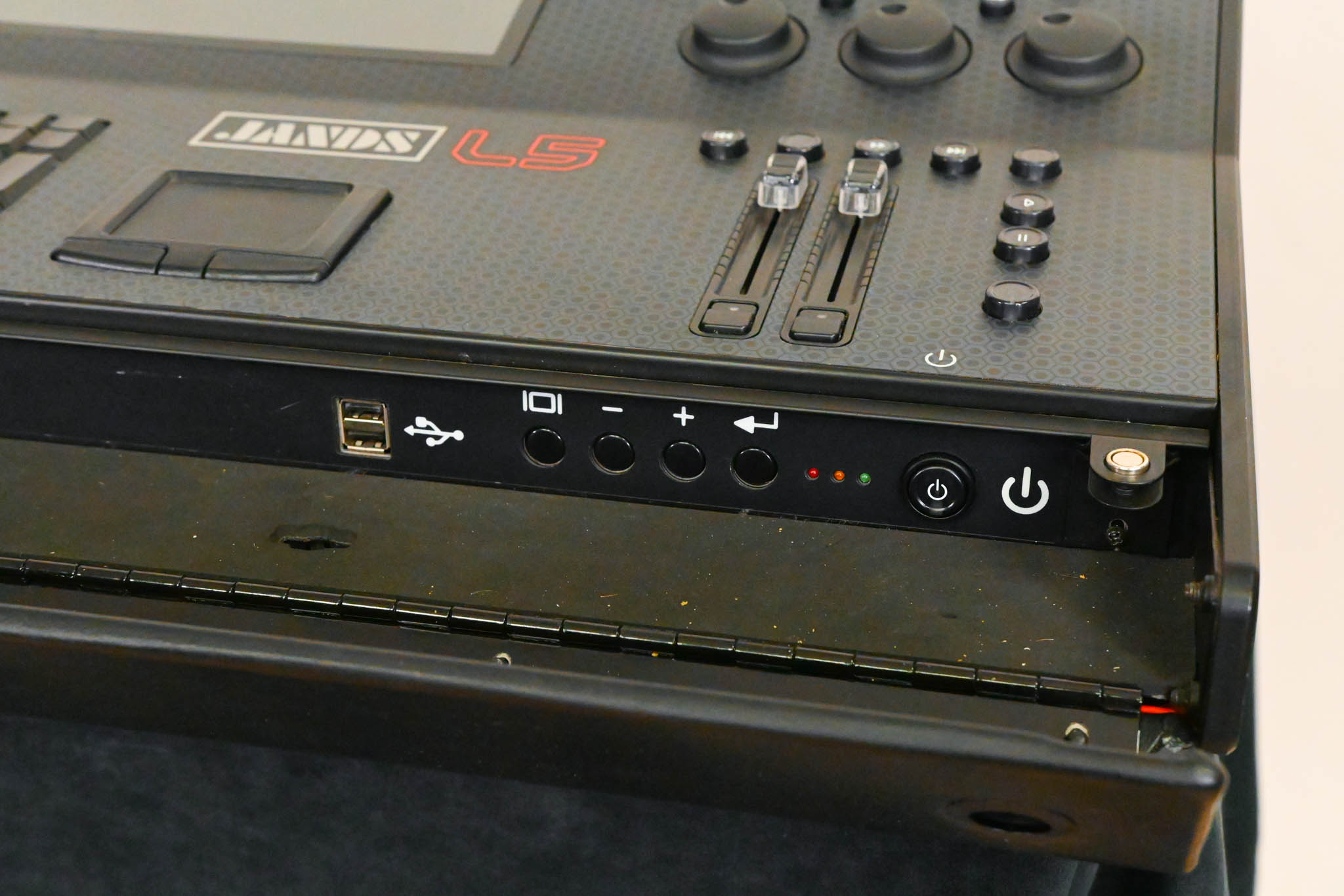 Jands Vista L5 Lighting Control Console