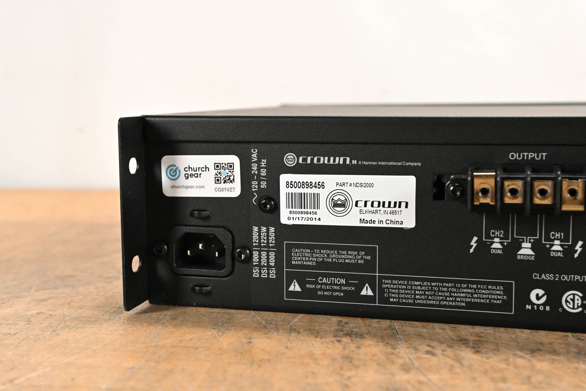 Crown DSi 2000 Two-Channel Power Amplifier