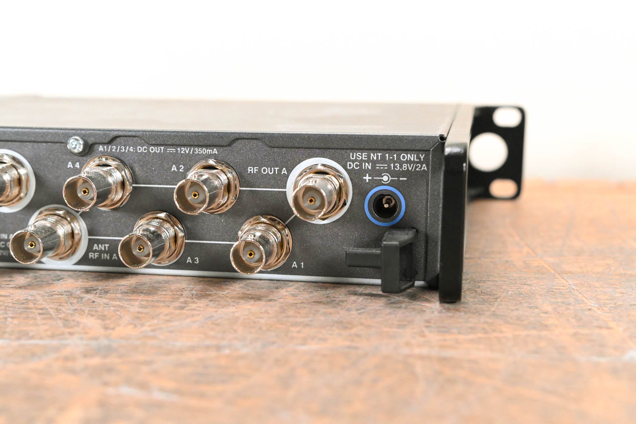 Sennheiser ASA 1 Active Antenna Splitter - 500-870 MHz (NO POWER SUPPLY)