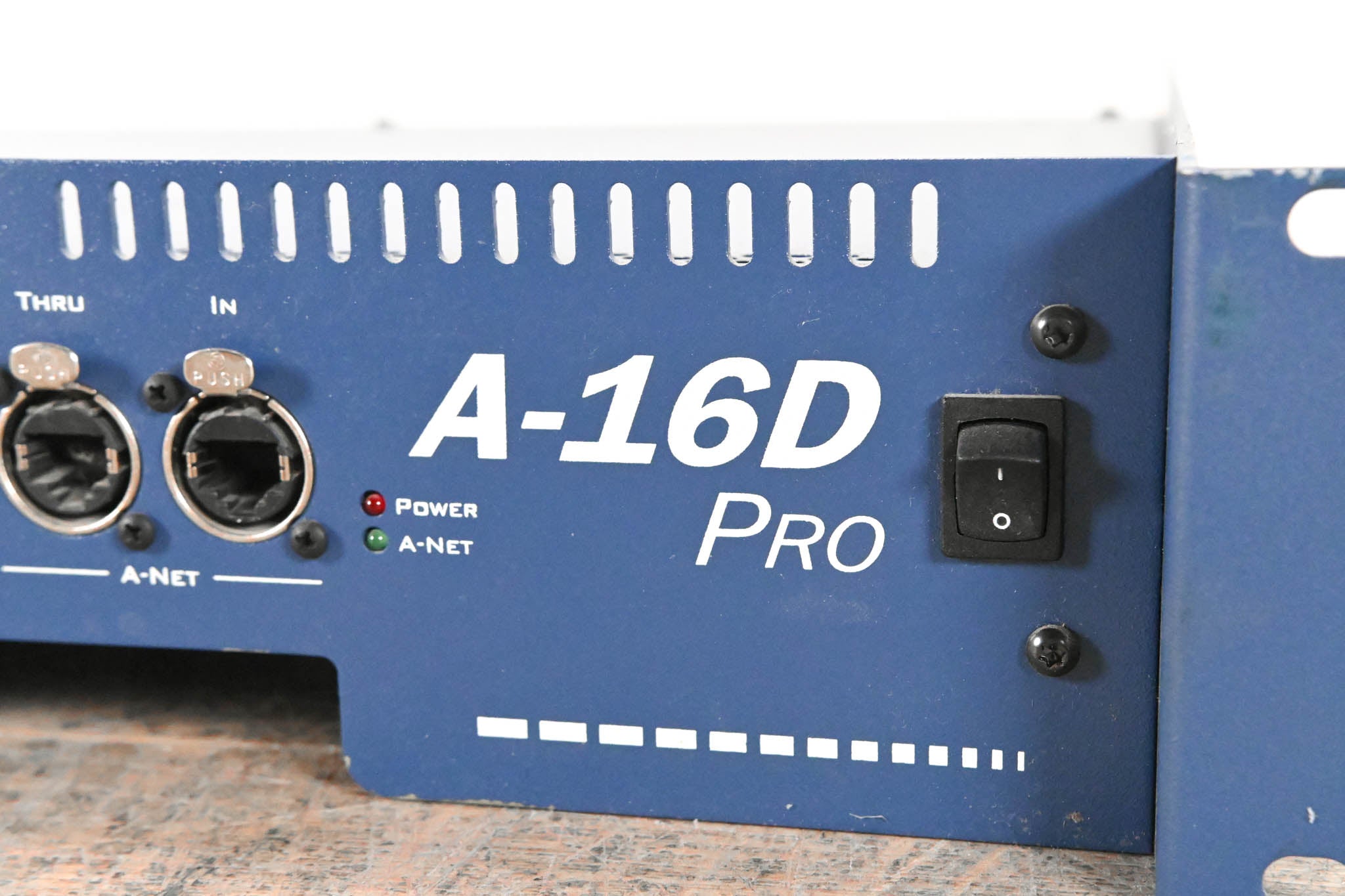 Aviom A-16D Pro A-Net Distributor