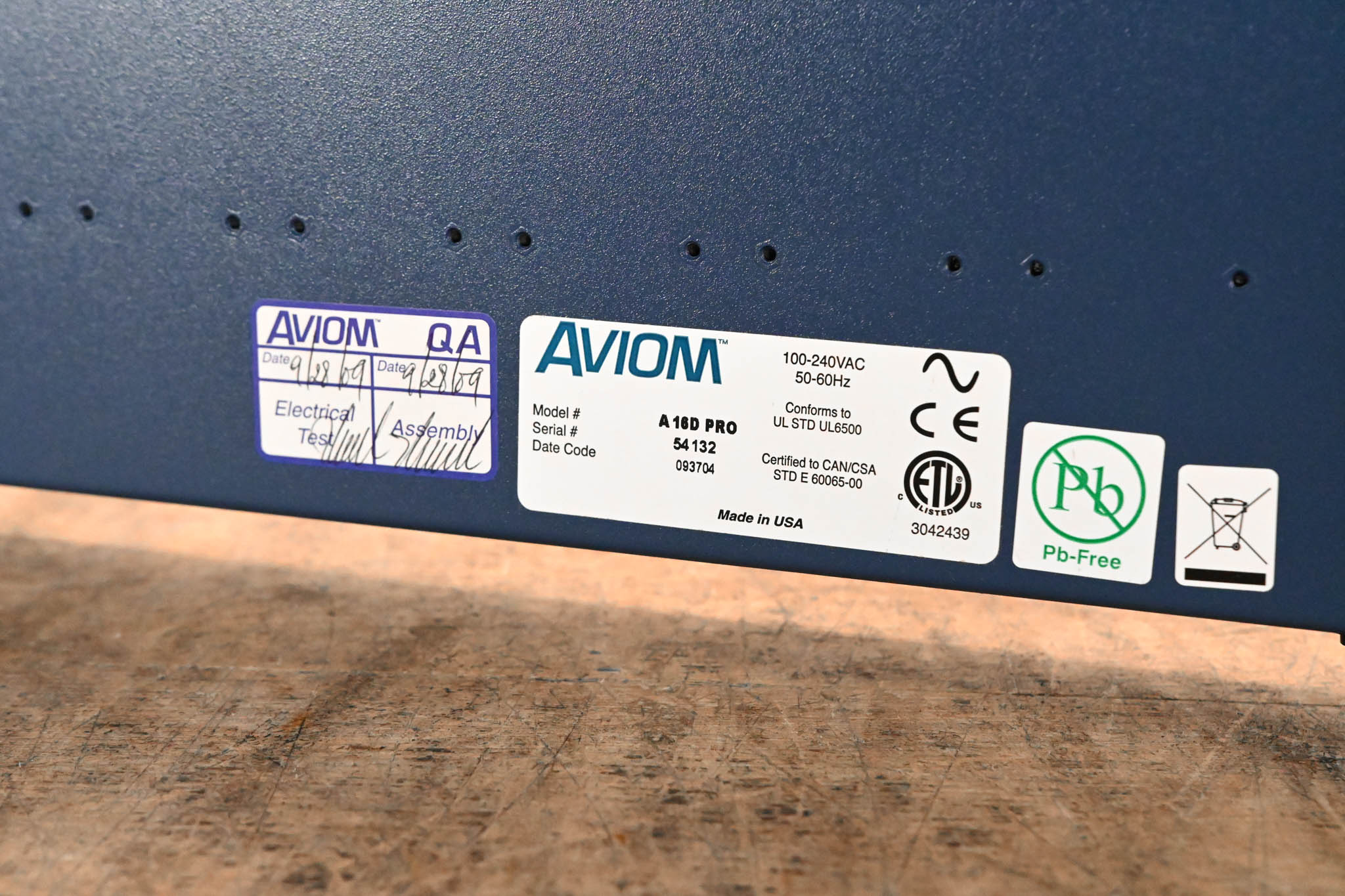 Aviom A-16D Pro A-Net Distributor