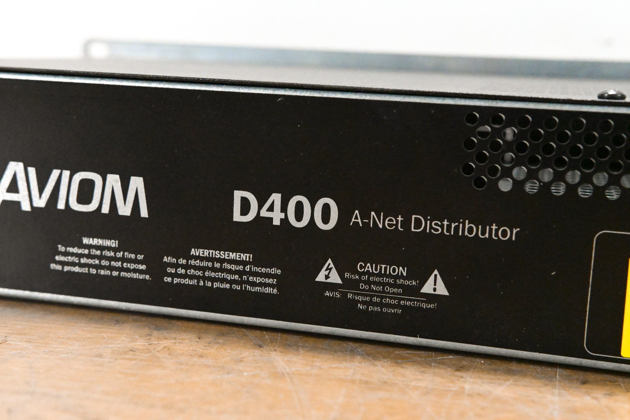 Aviom D400-Dante A-Net Distributor with Dante Connectivity
