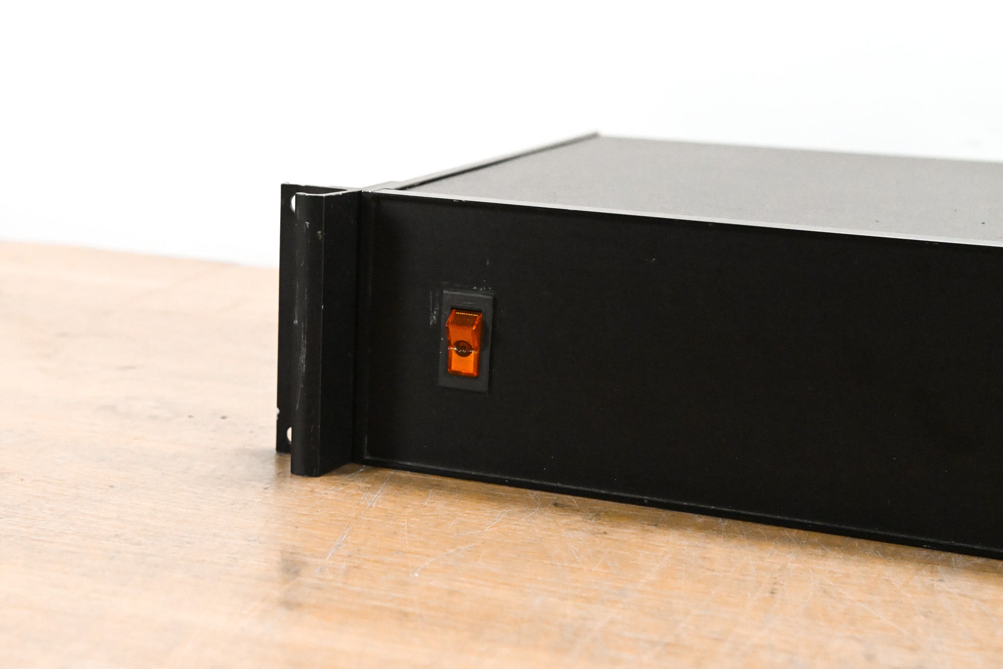 Sennheiser SAS108 Selective Antenna Distribution System 584-608 MHz