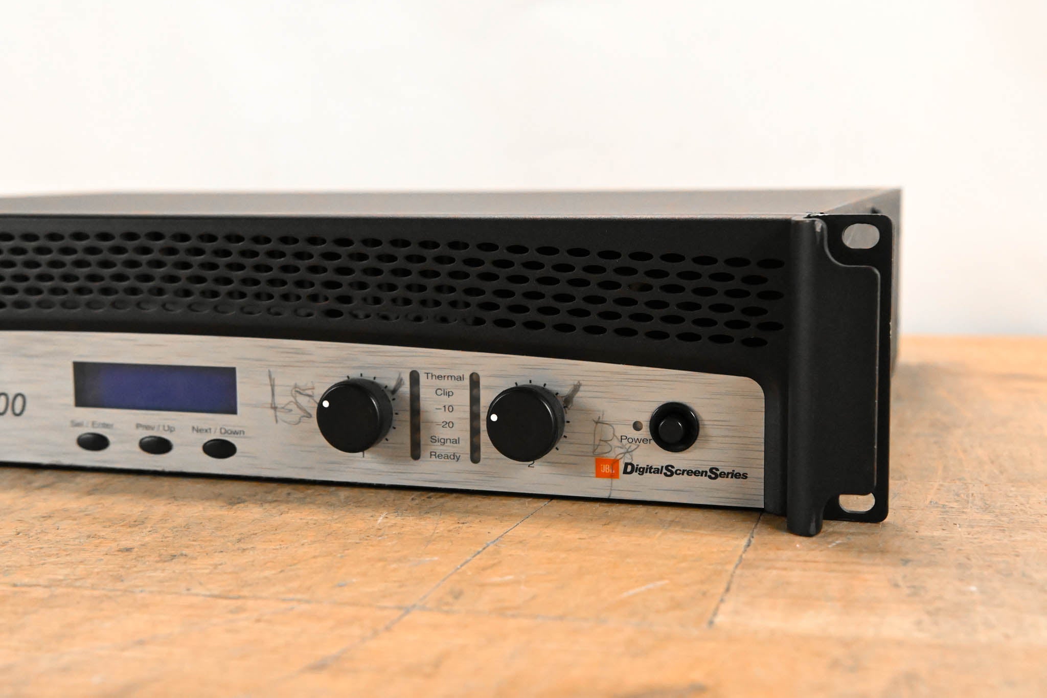 Crown DSi 2000 Two-Channel Power Amplifier