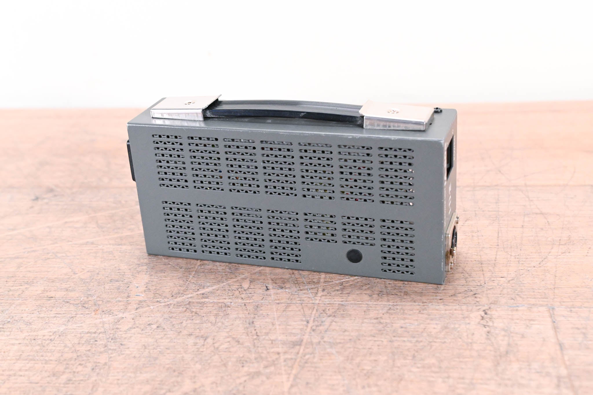 IDX System Technology IA-60a Single-Channel DC Power Supply