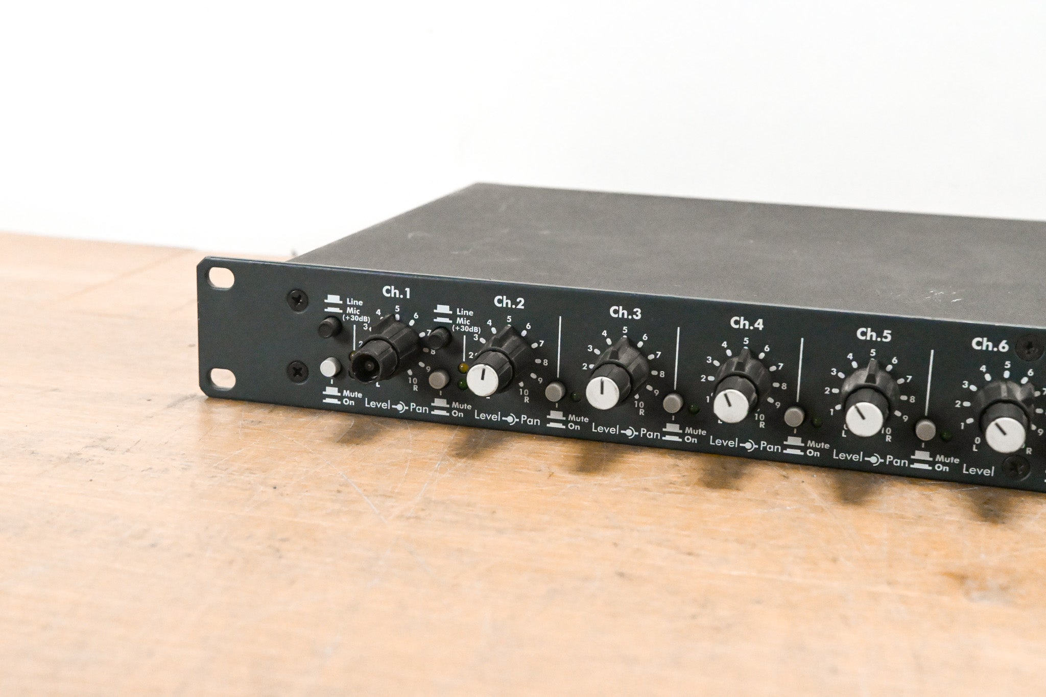 Ashly LX-308B 8-Channel Stereo Line Mixer