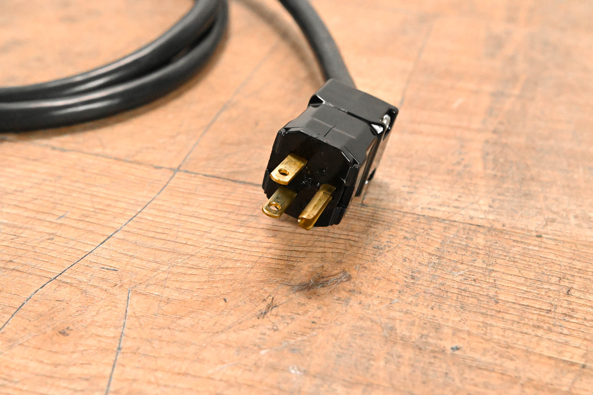 Furman MP-20 Miniport Power Relay Outlet
