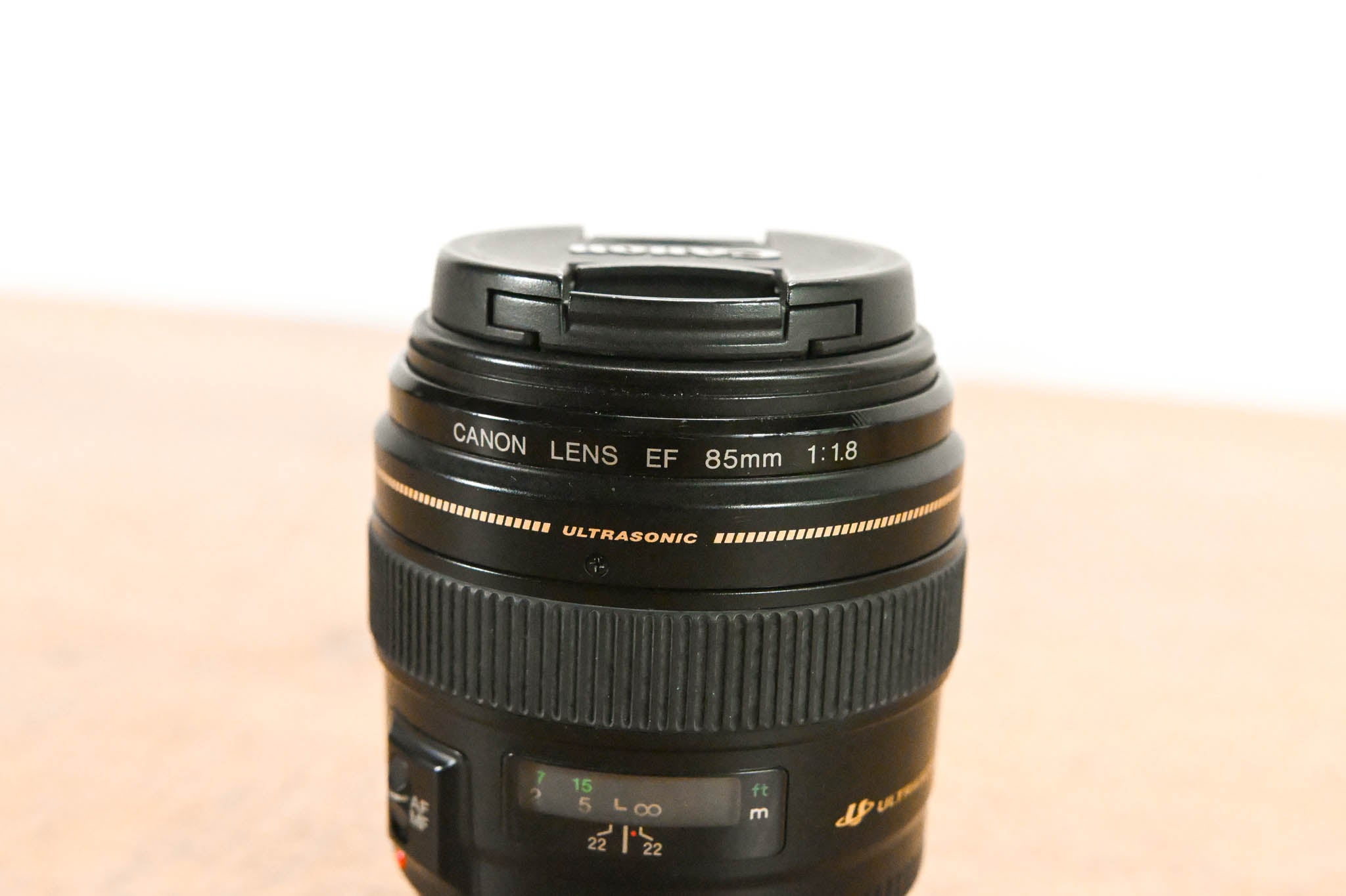 Canon EF 85mm f/1.8 USM Autofocus Lens