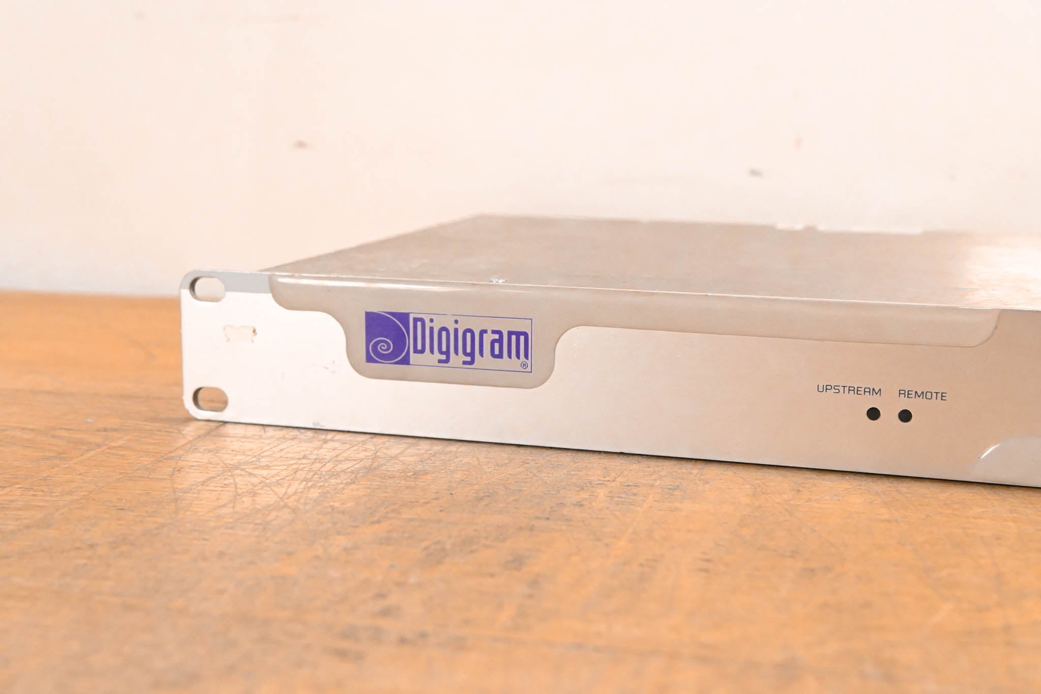 Digigram EtherSound ES8OUT TB Ethernet Audio Bridge