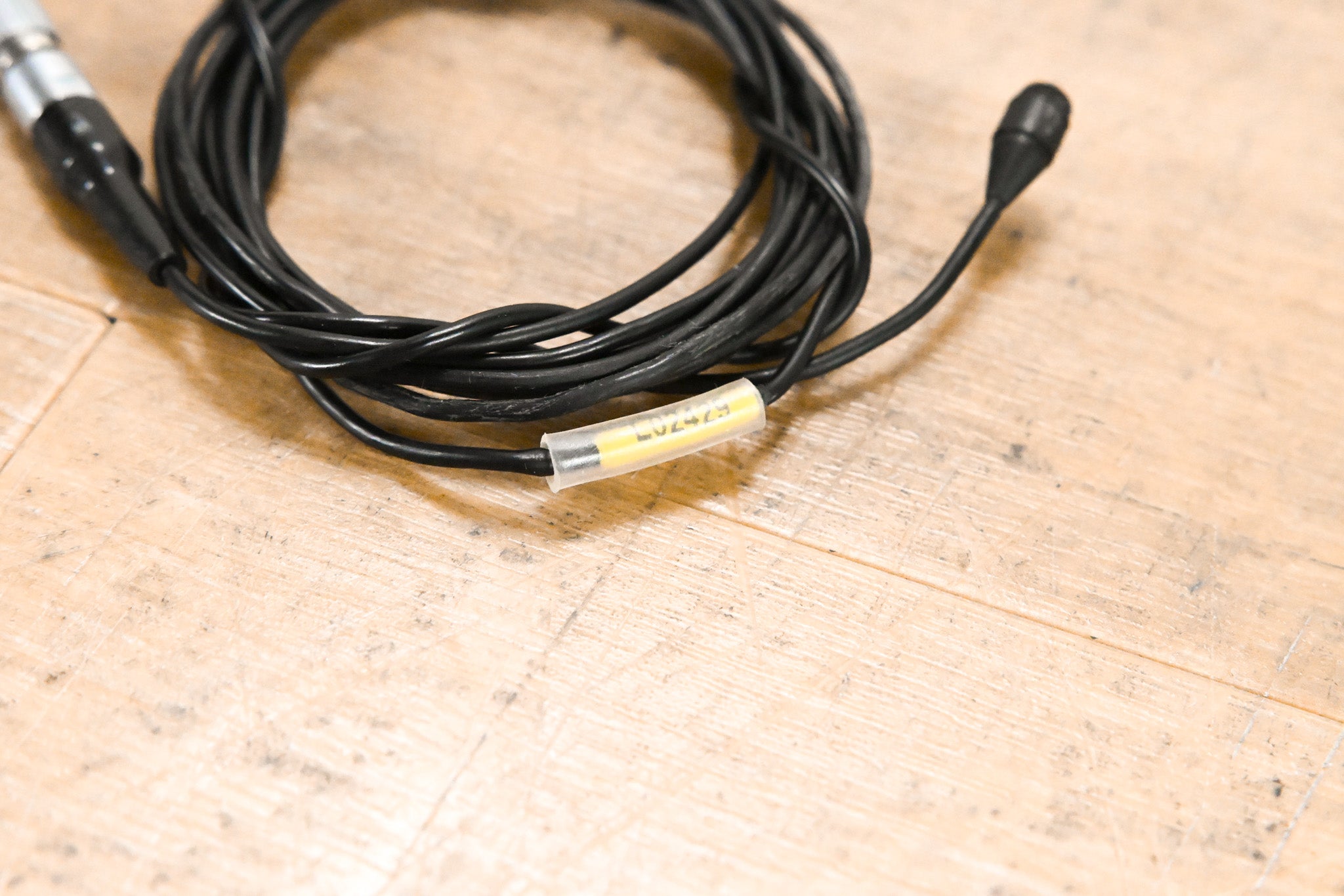 DPA Microphones 4061 Subminiature Lapel Mic w/ 4-Pin Lemo Connector