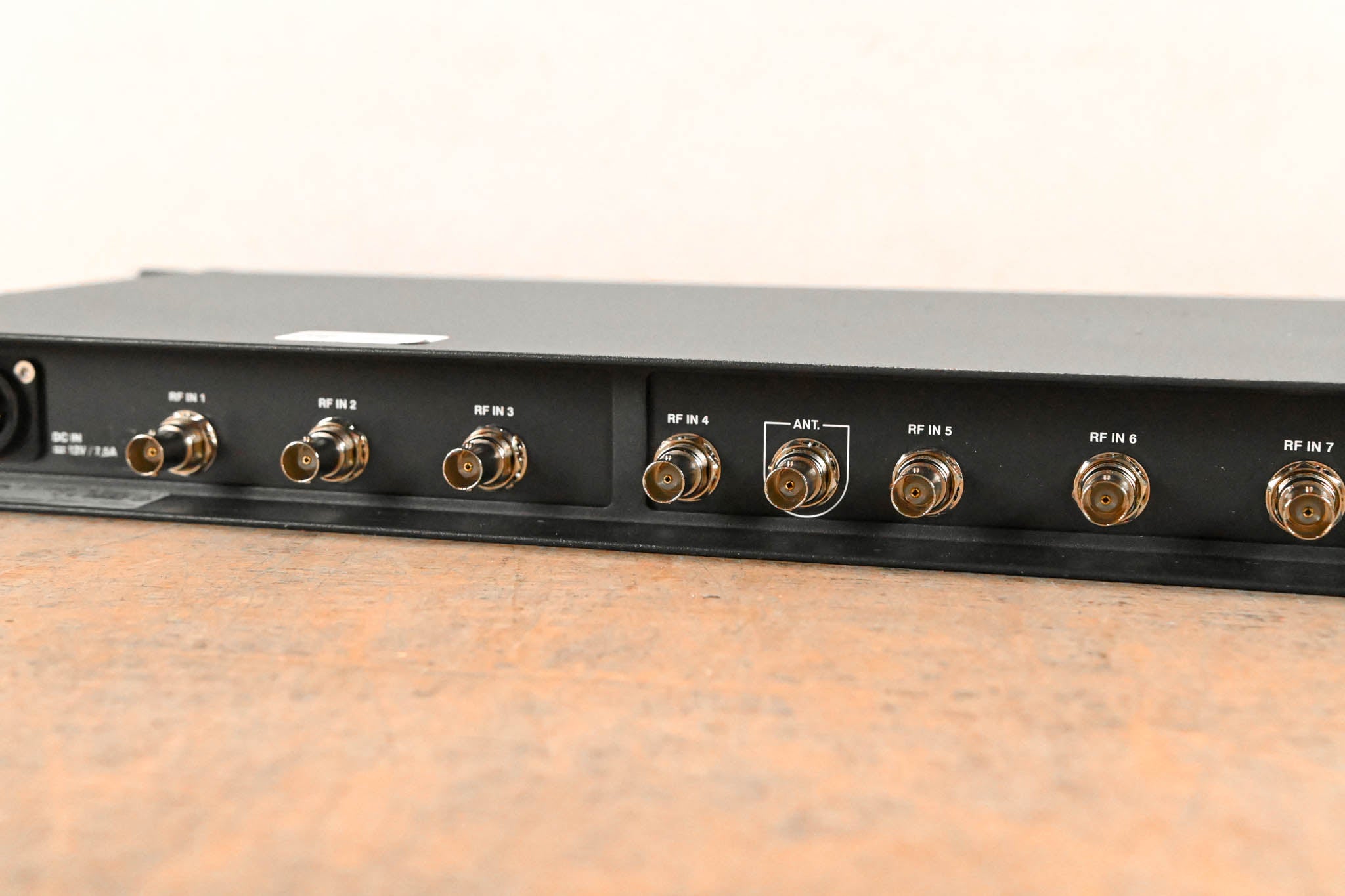 Sennheiser AC 3200-II Active 8-Channel Antenna Combiner NO POWER SUPPLY