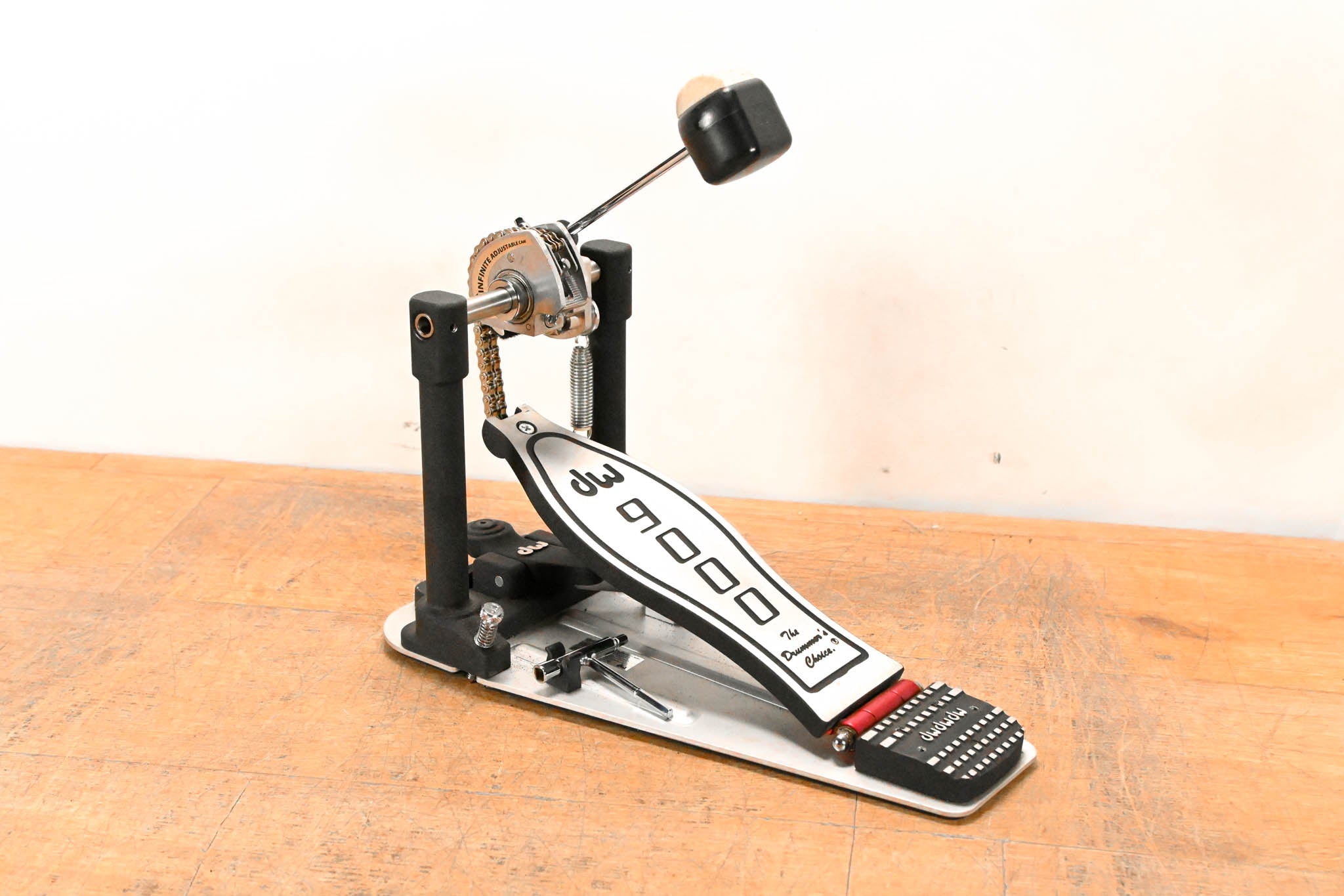 DW 9000 Series Single Bass Drum Pedal w/ Gig Bag