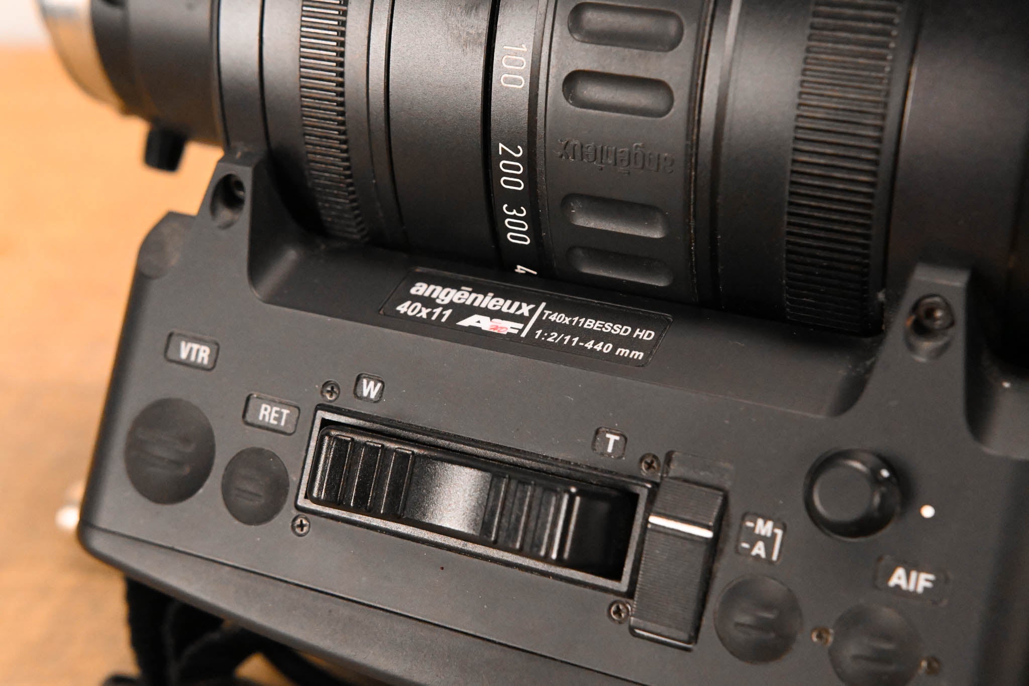 Angénieux AIF-HD T40x11BESSD HD 1:2/11-440mm Broadcast Box Lens