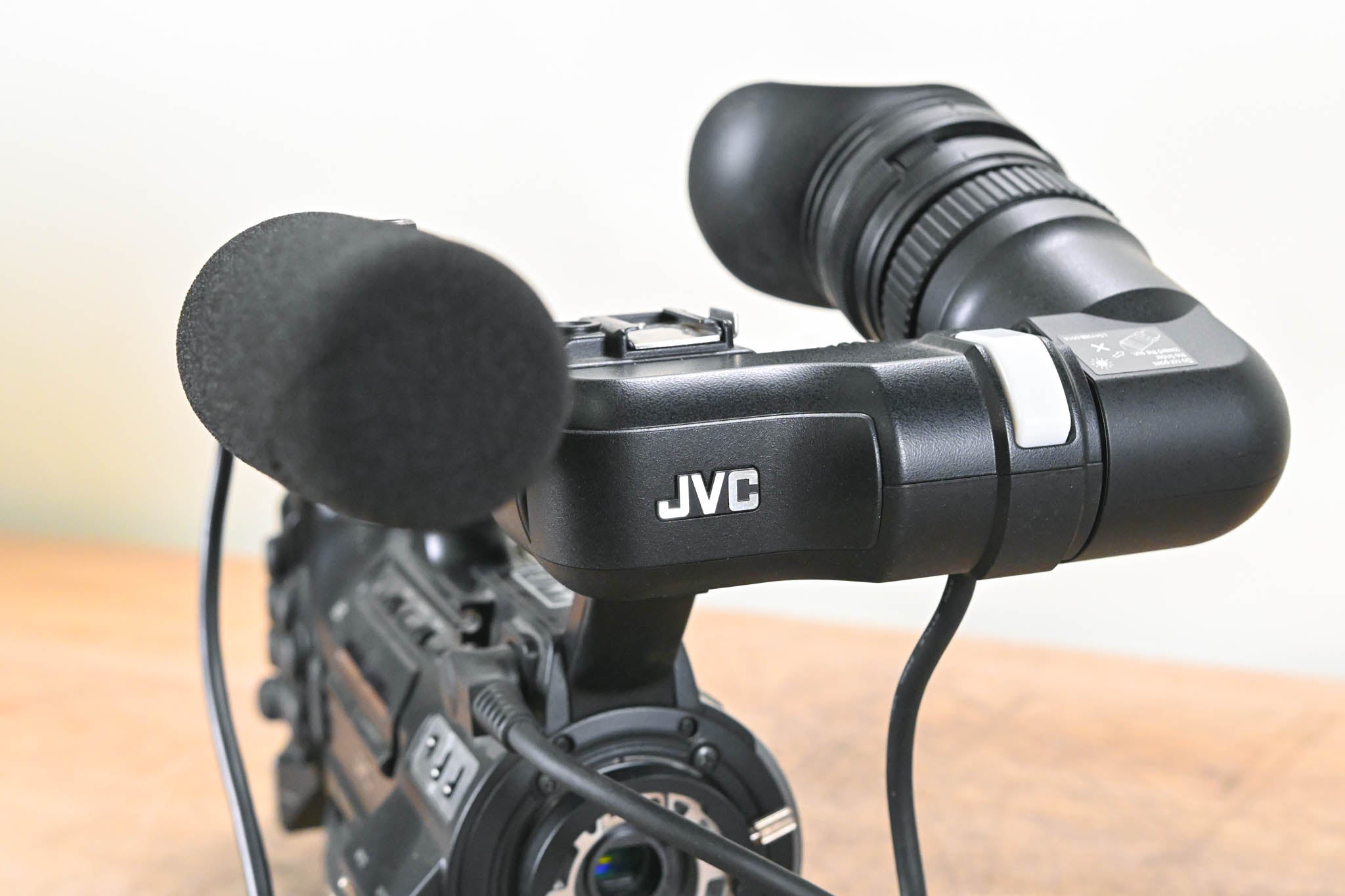 JVC GY-HM790CHU ProHD ENG / Studio Camera