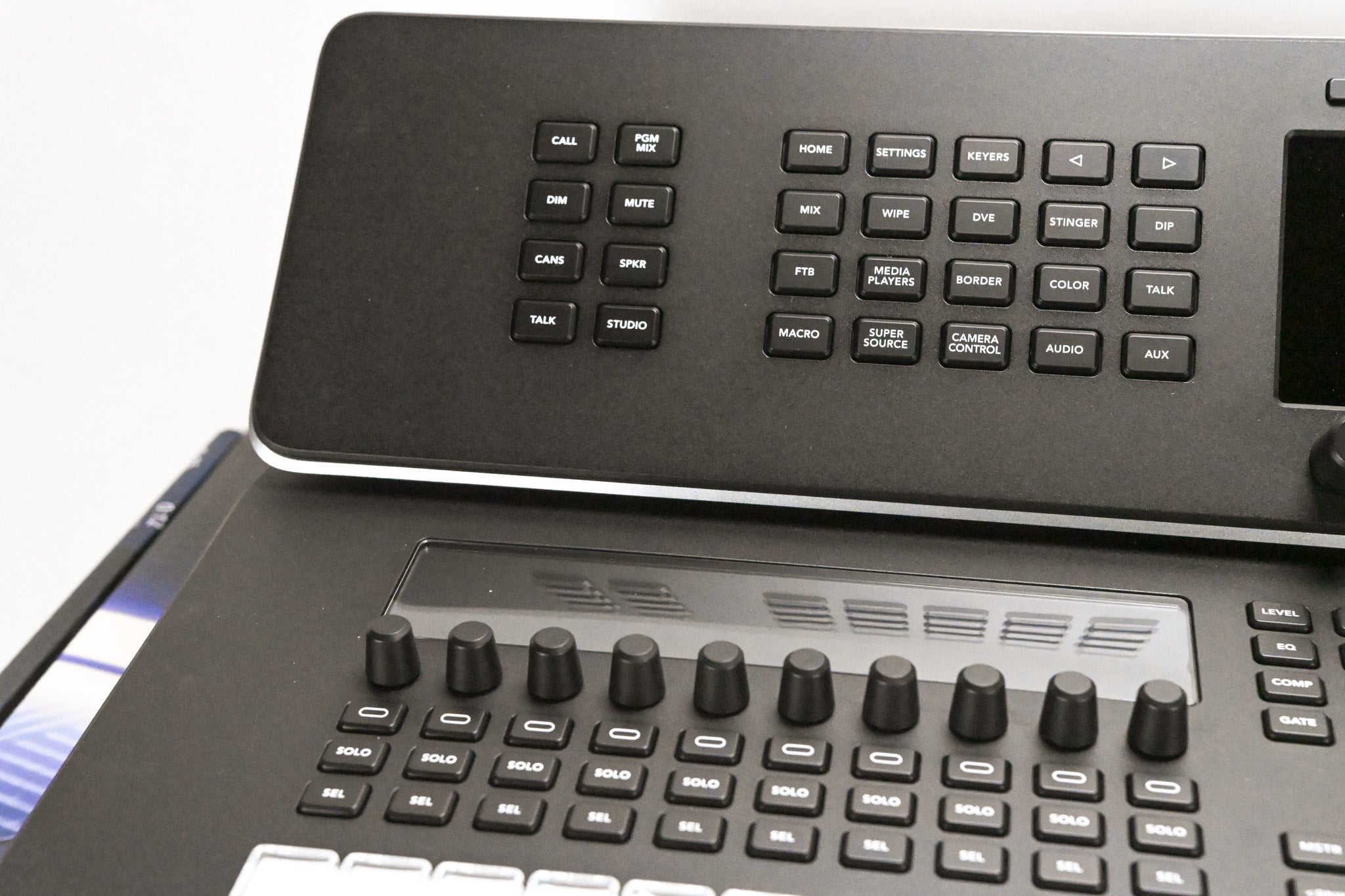 Blackmagic Design ATEM Television Studio HD8 ISO Production Switcher