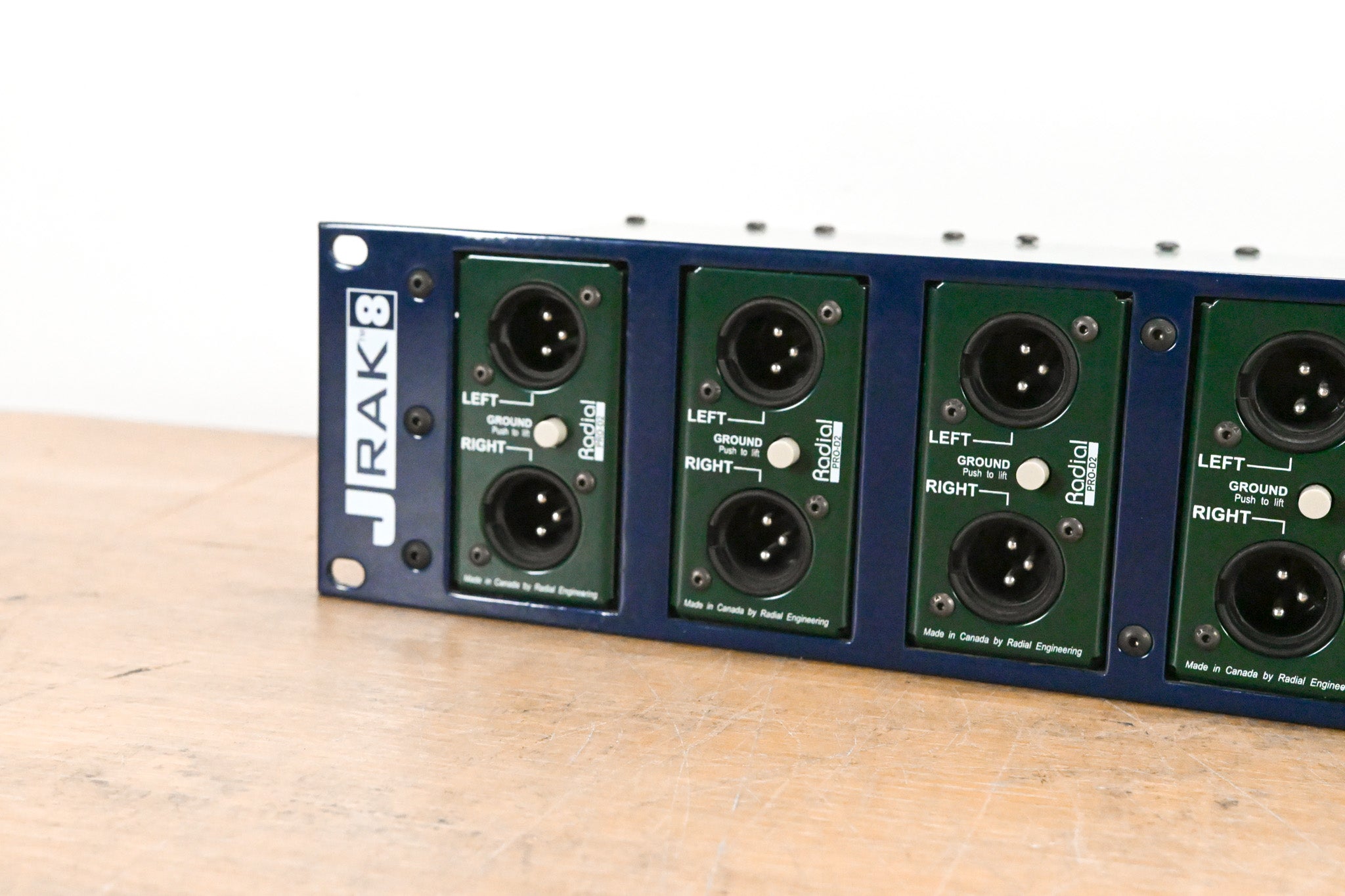 Radial Engineering J-Rak 8 8-Space Rack Adaptor with 8 Radial ProD2s