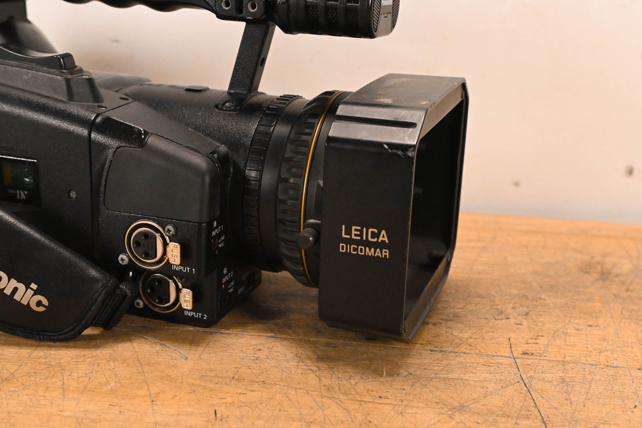 Panasonic AG-DVX100B 3-CCD Mini-DV Cinema Video Camcorder