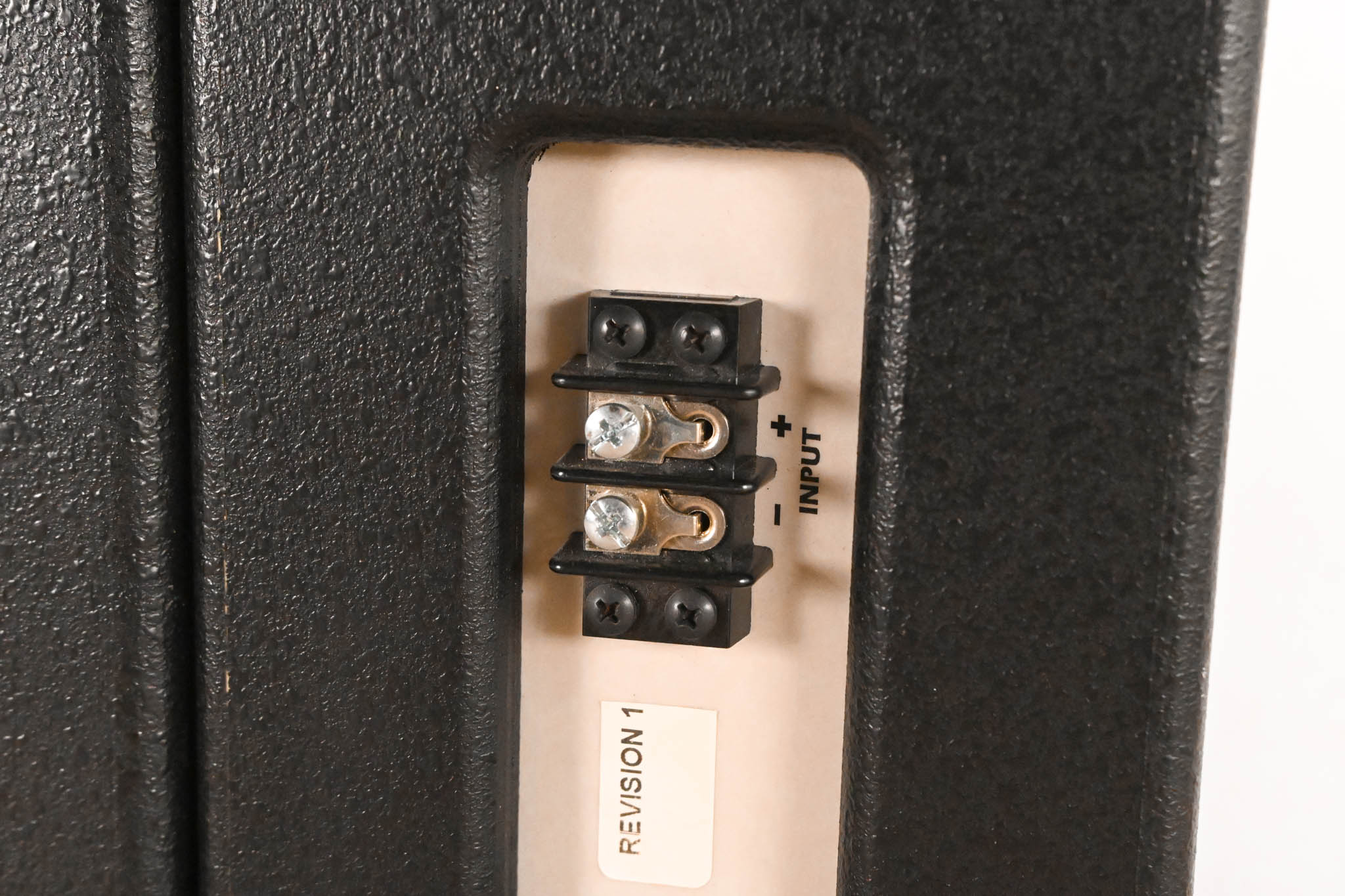 EAW UB52 Two-Way Full-Range Loudspeaker (PAIR)